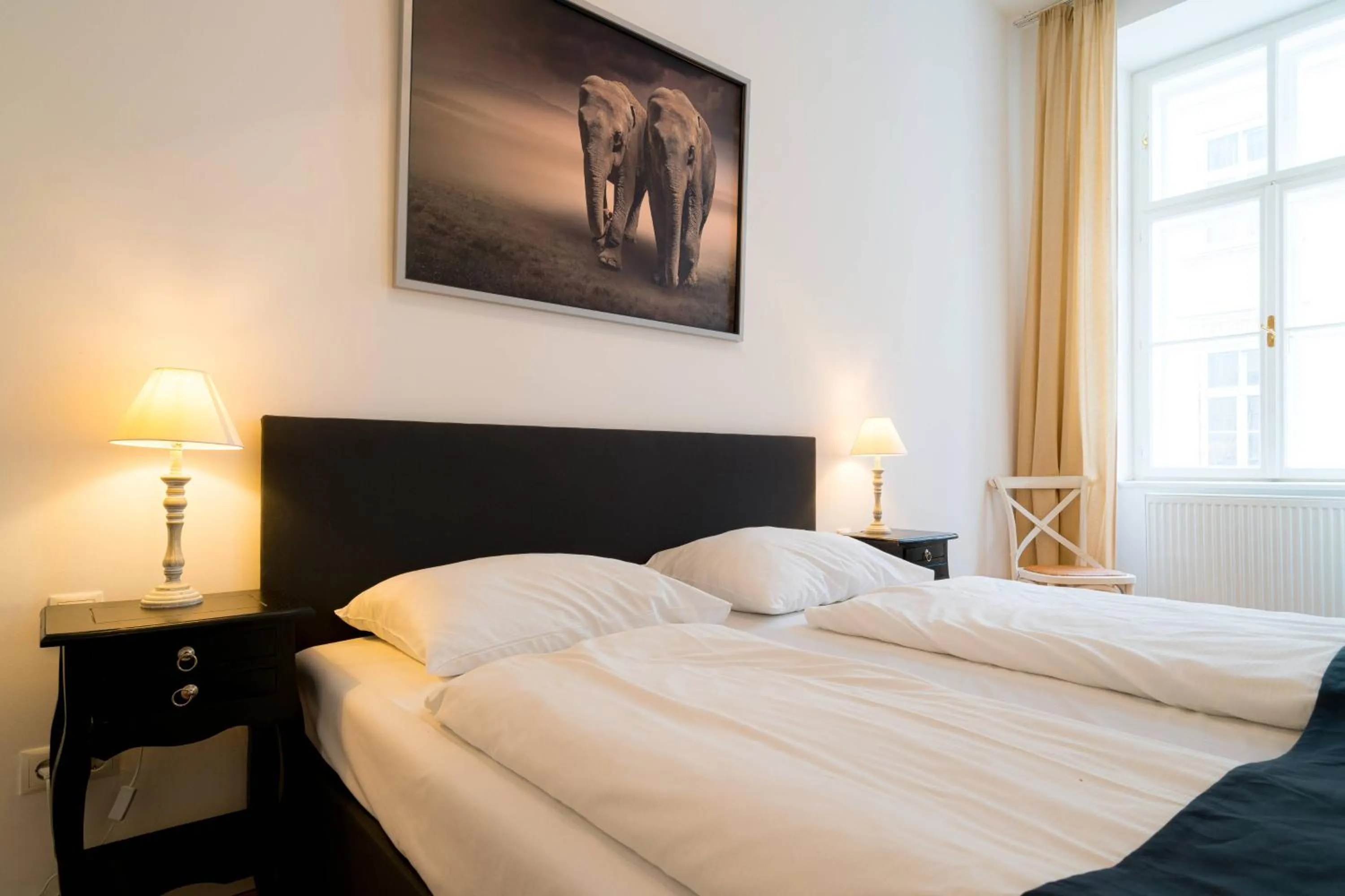 Bed in Vienna Residence, Naschmarkt - Museumsquartier