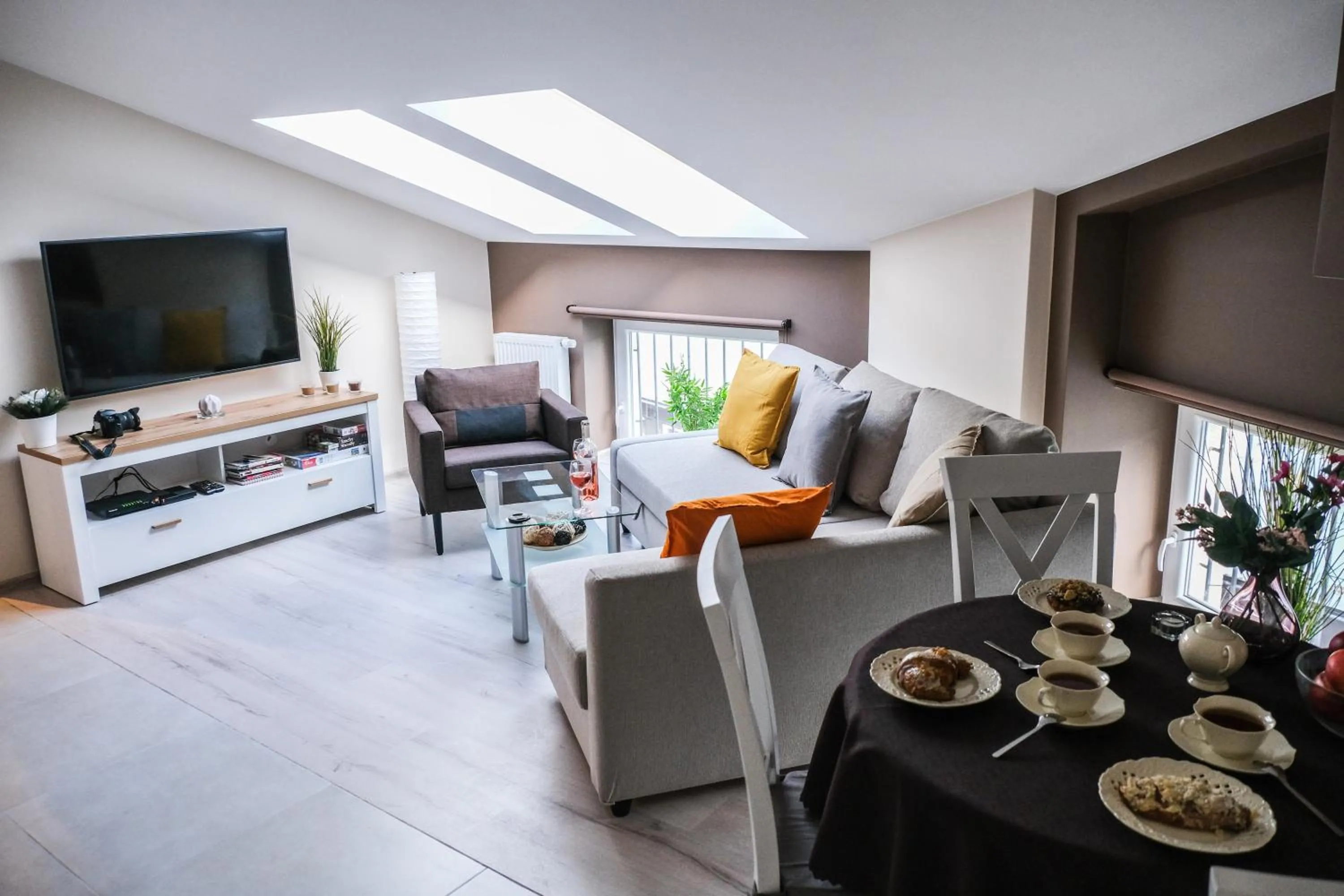 TV and multimedia in Old Town Vistula Premium Apartments