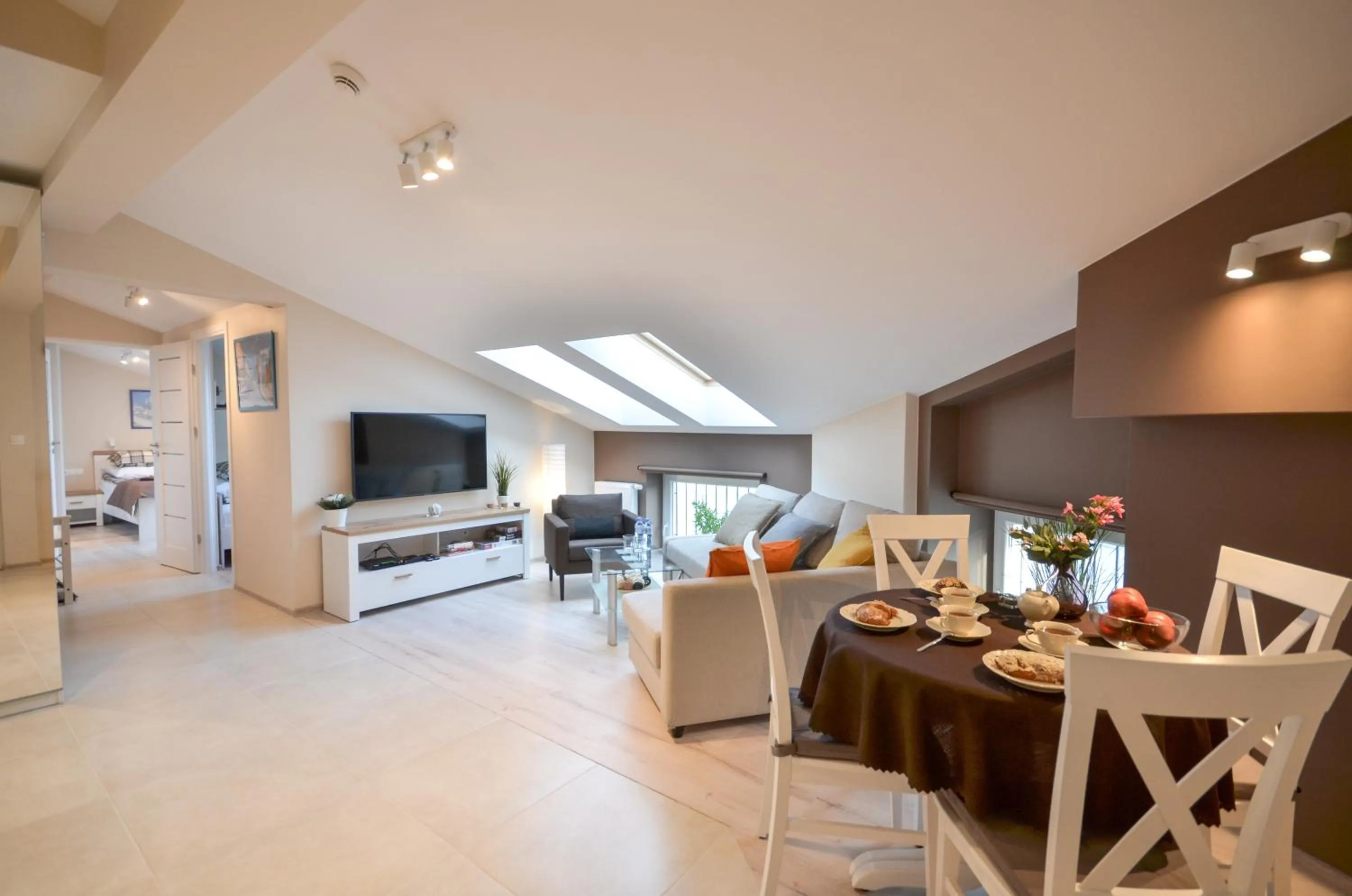 TV and multimedia in Old Town Vistula Premium Apartments