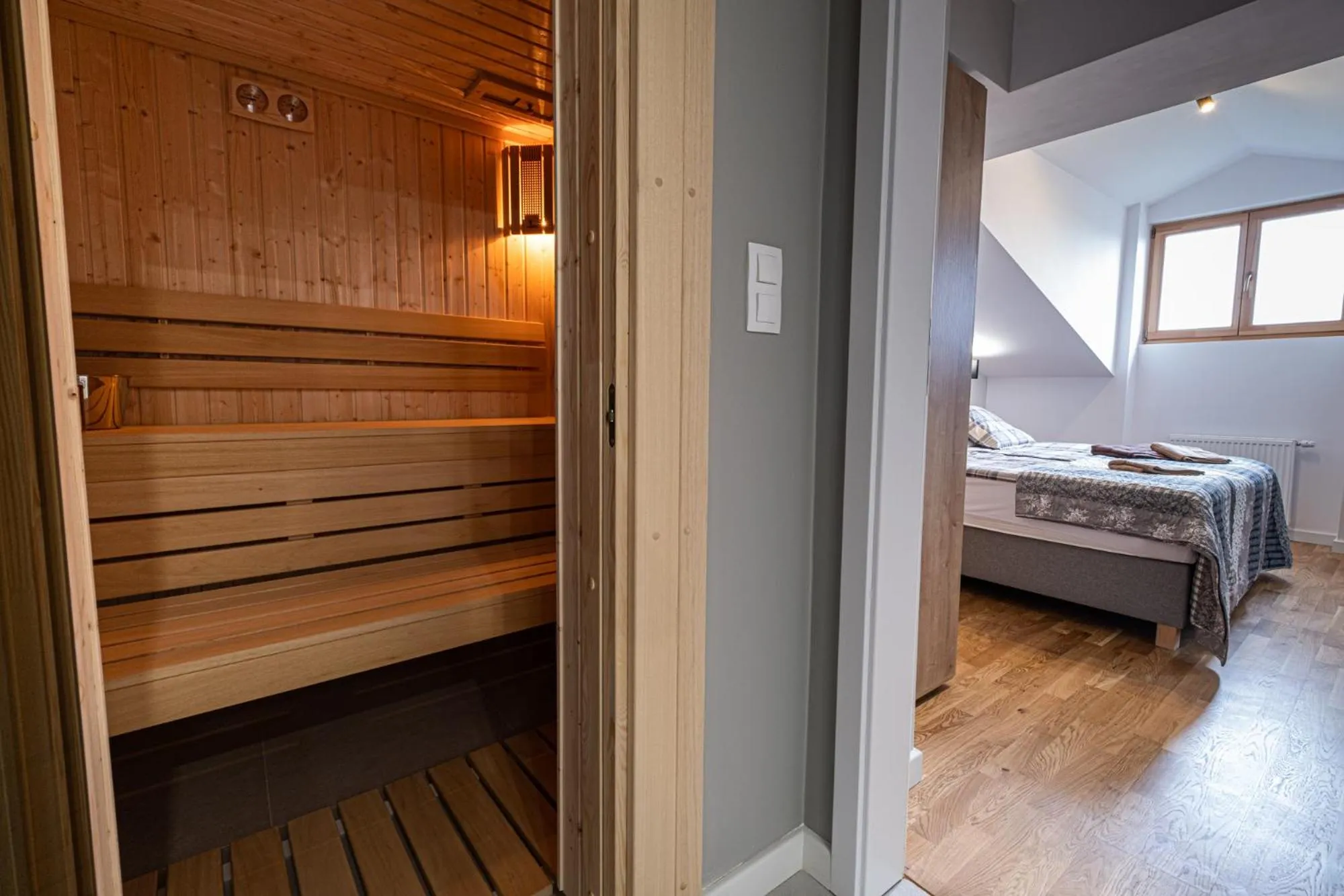 Sauna, Bed in Old Town Vistula Premium Apartments