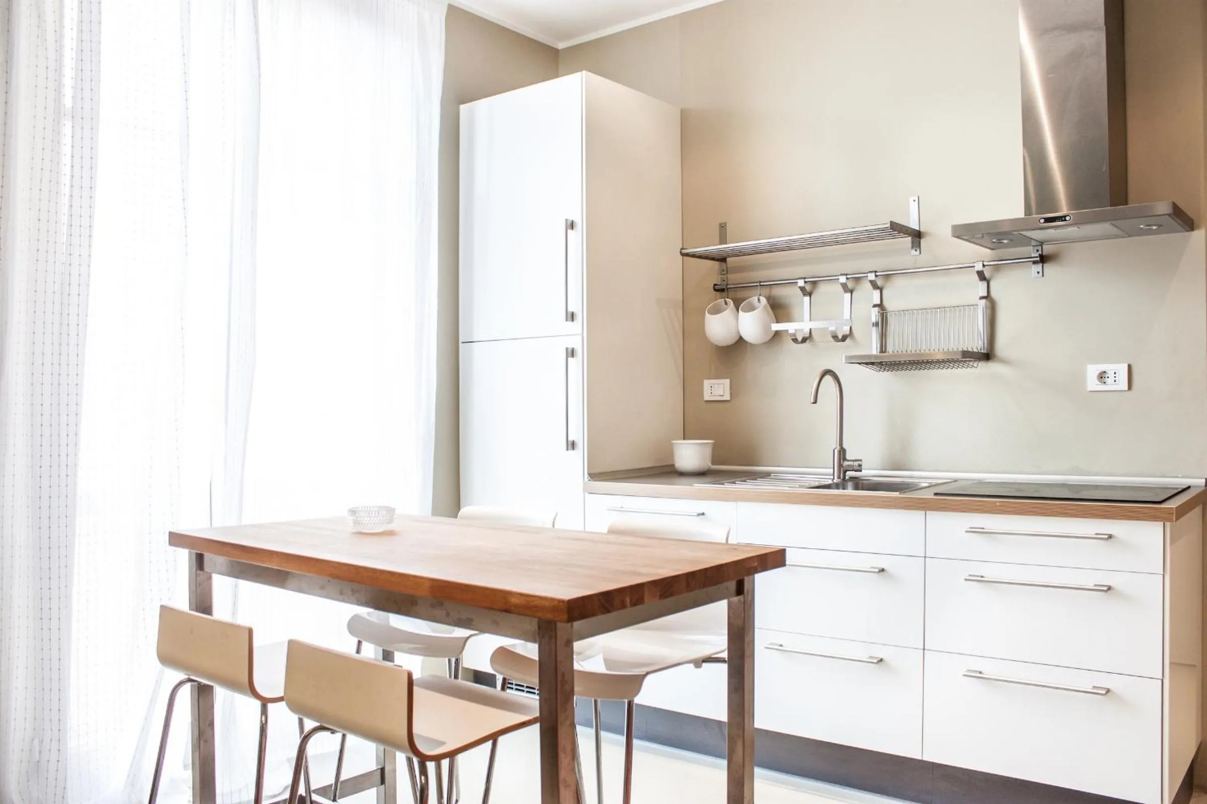 One-Bedroom Apartment in Delightful a Few Steps From Port
