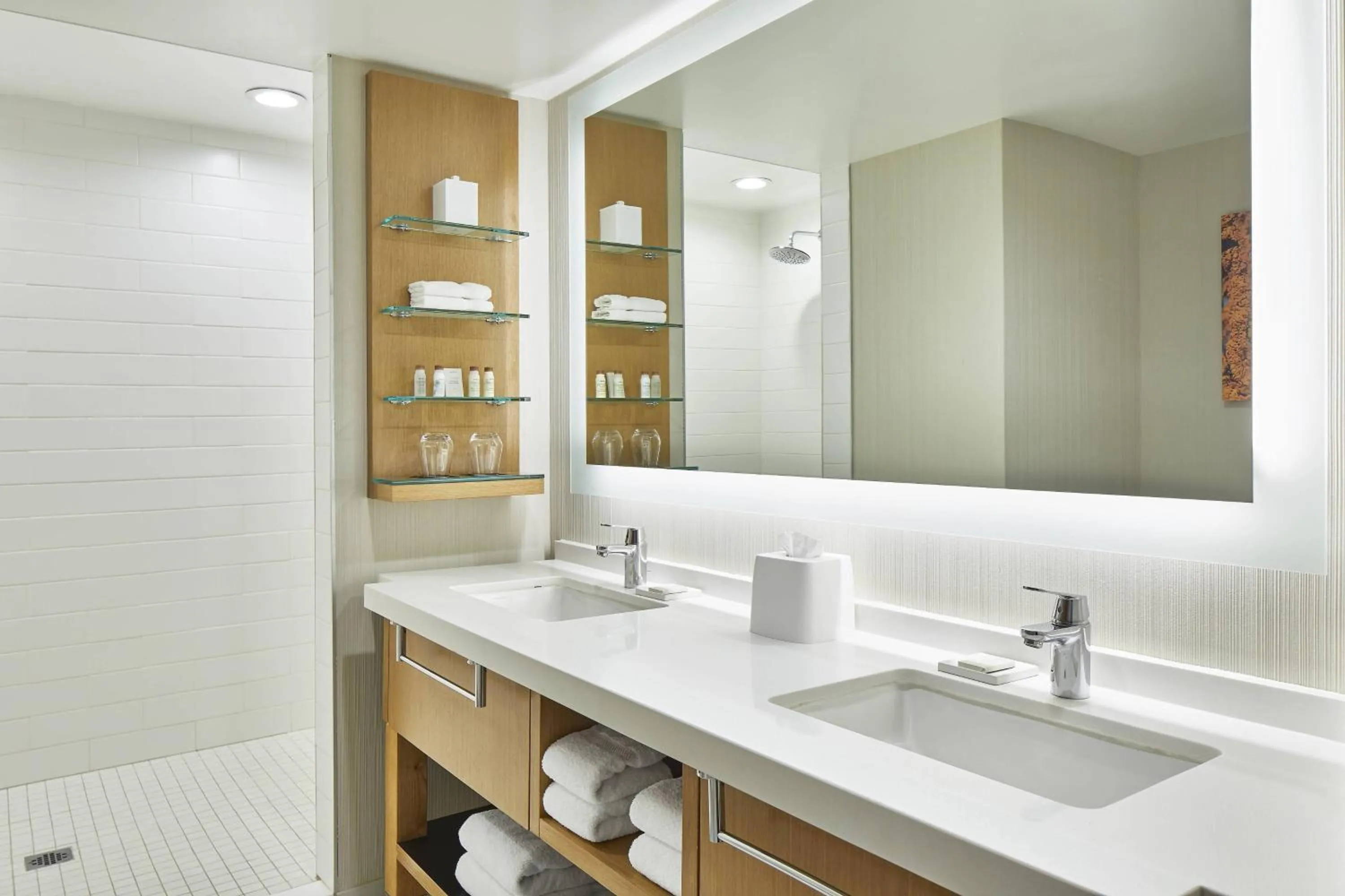 Bathroom in Renaissance Chicago Glenview Suites Hotel