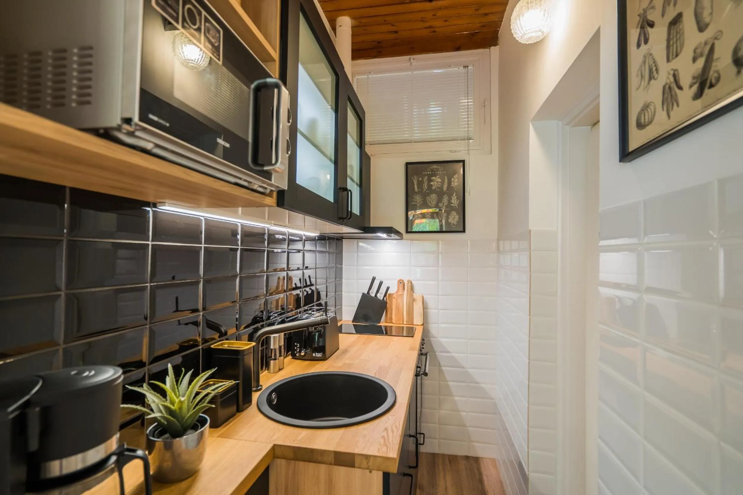 kitchen in Villa Mária Vendégház