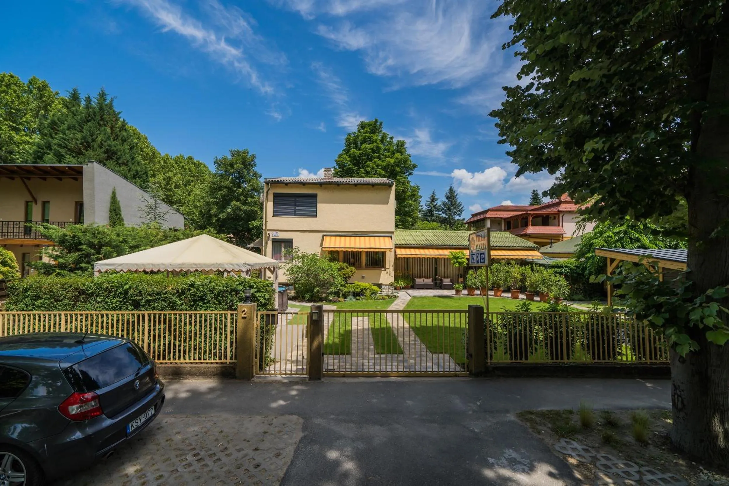 Property building in Villa Mária Vendégház