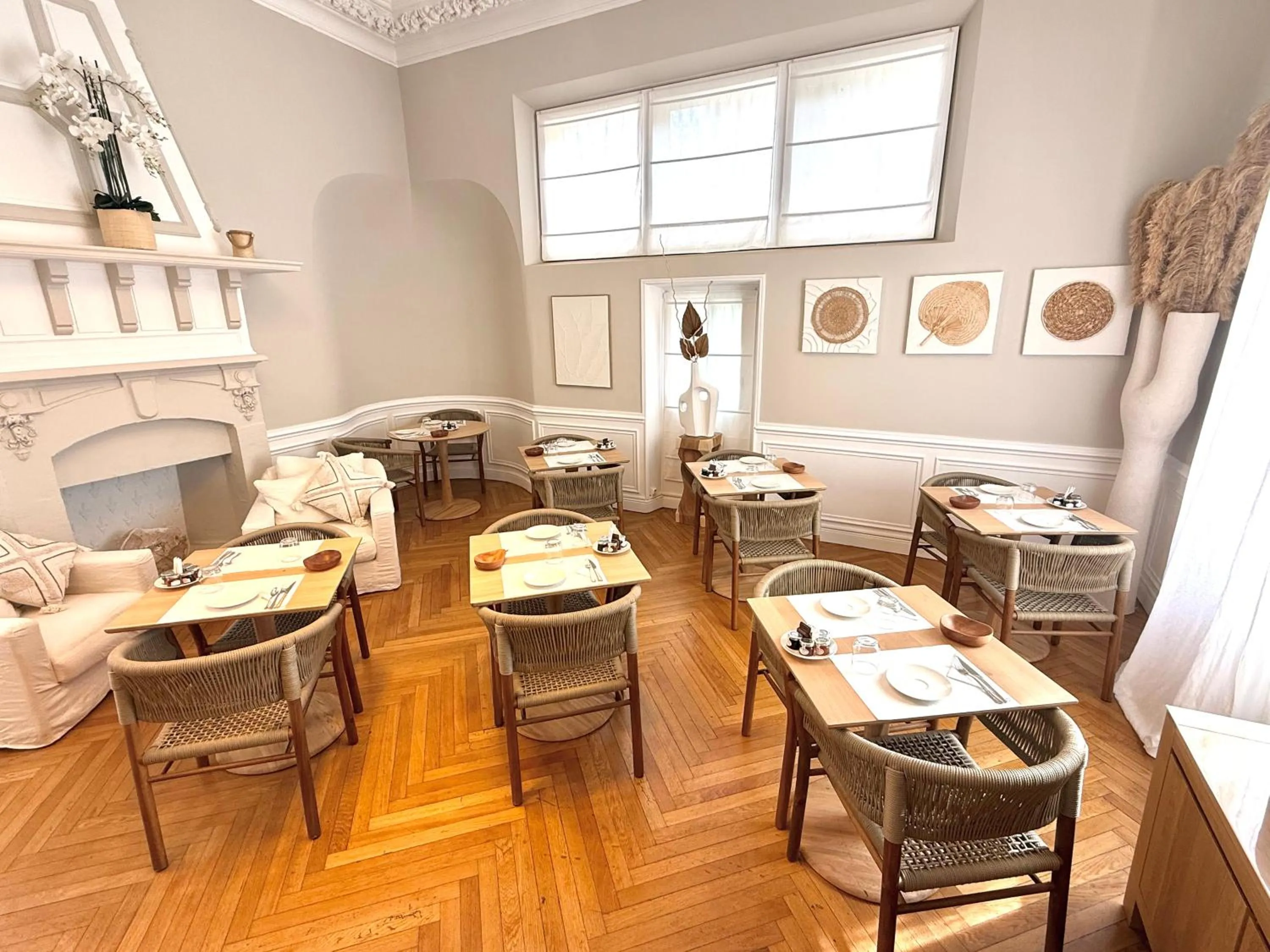 Living room in Villa Claudia Hotel Cannes Centre - Parking