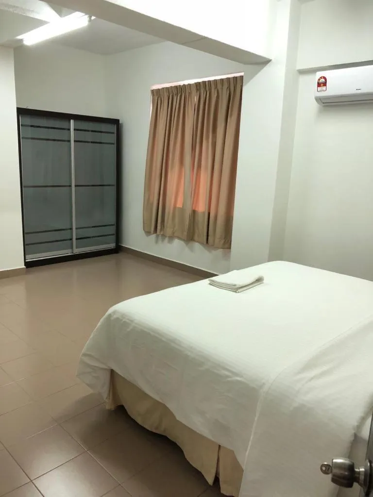 Bed in Kerteh Apartment