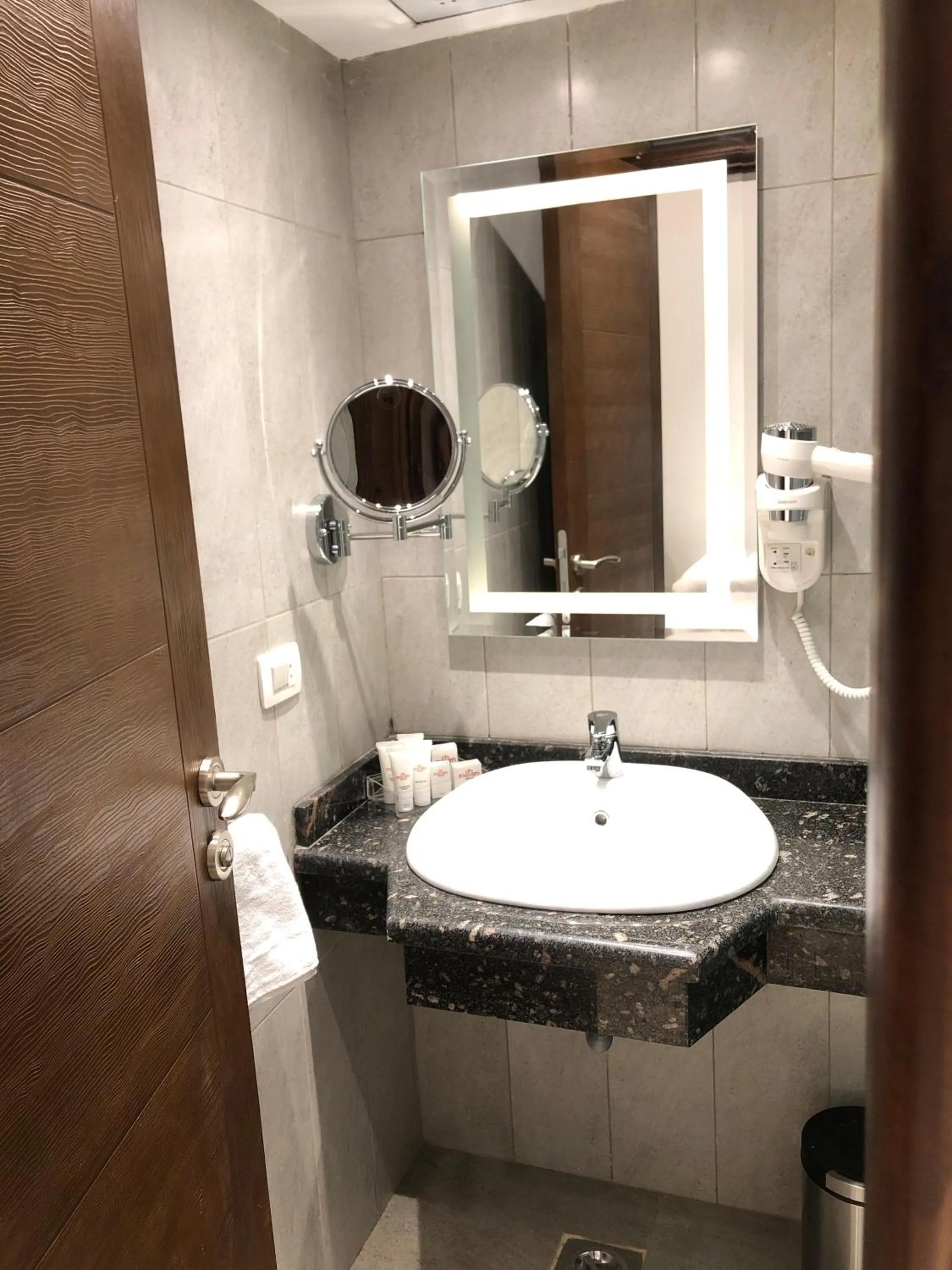 Bathroom in Maxim Hotel