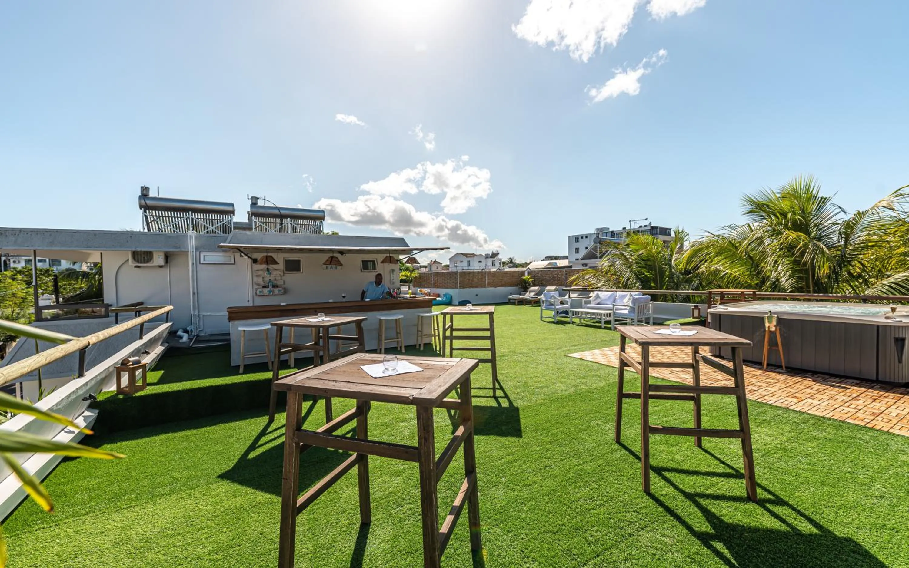 Area and facilities in Seastar Hotel