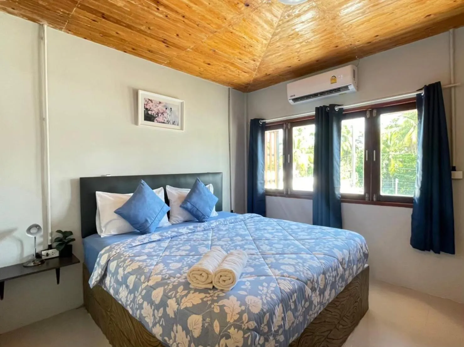 Photo of the whole room, Bed in MOOK BOONCHU HOTEL