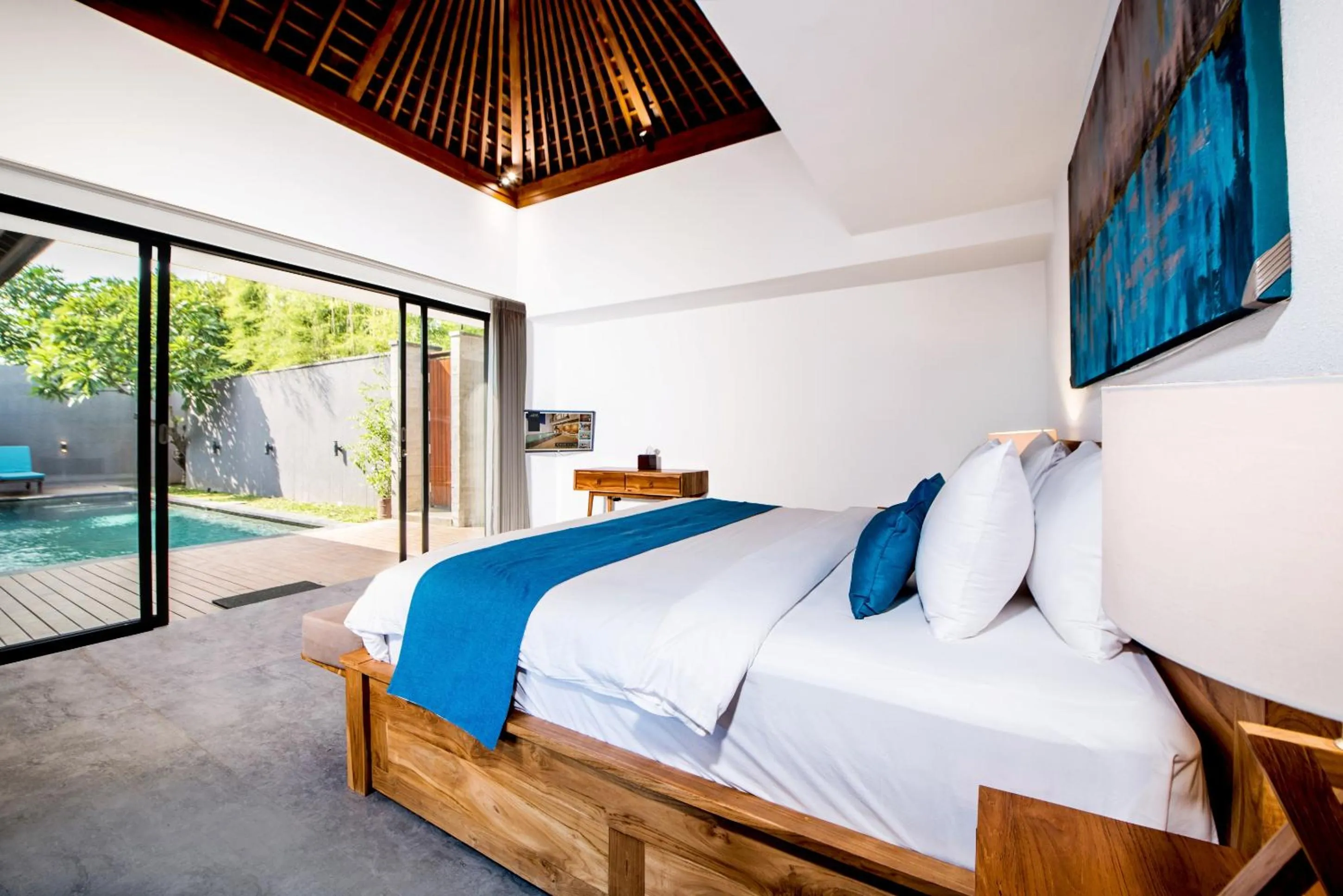 Photo of the whole room, Bed in Villa DeDayuh Seminyak