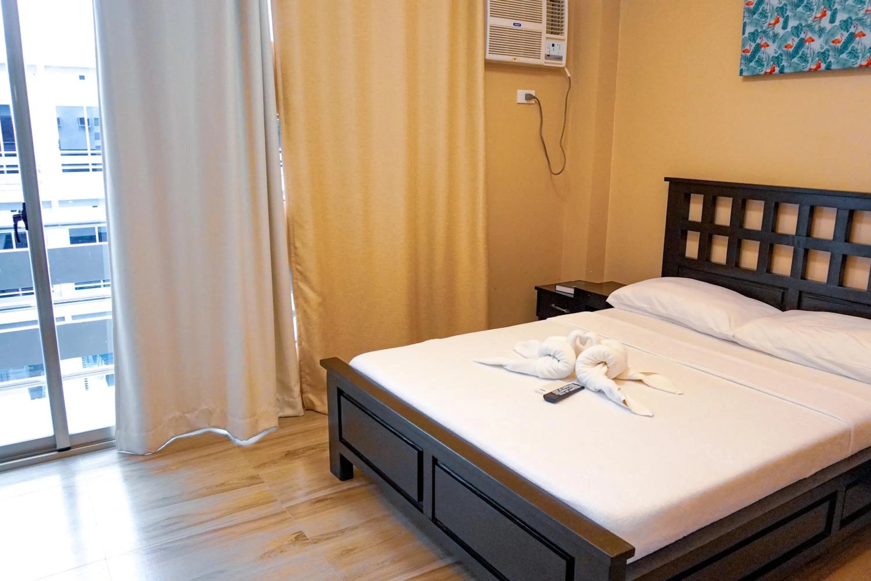 Photo of the whole room, Bed in The Mang-Yan Grand Hotel powered by Cocotel