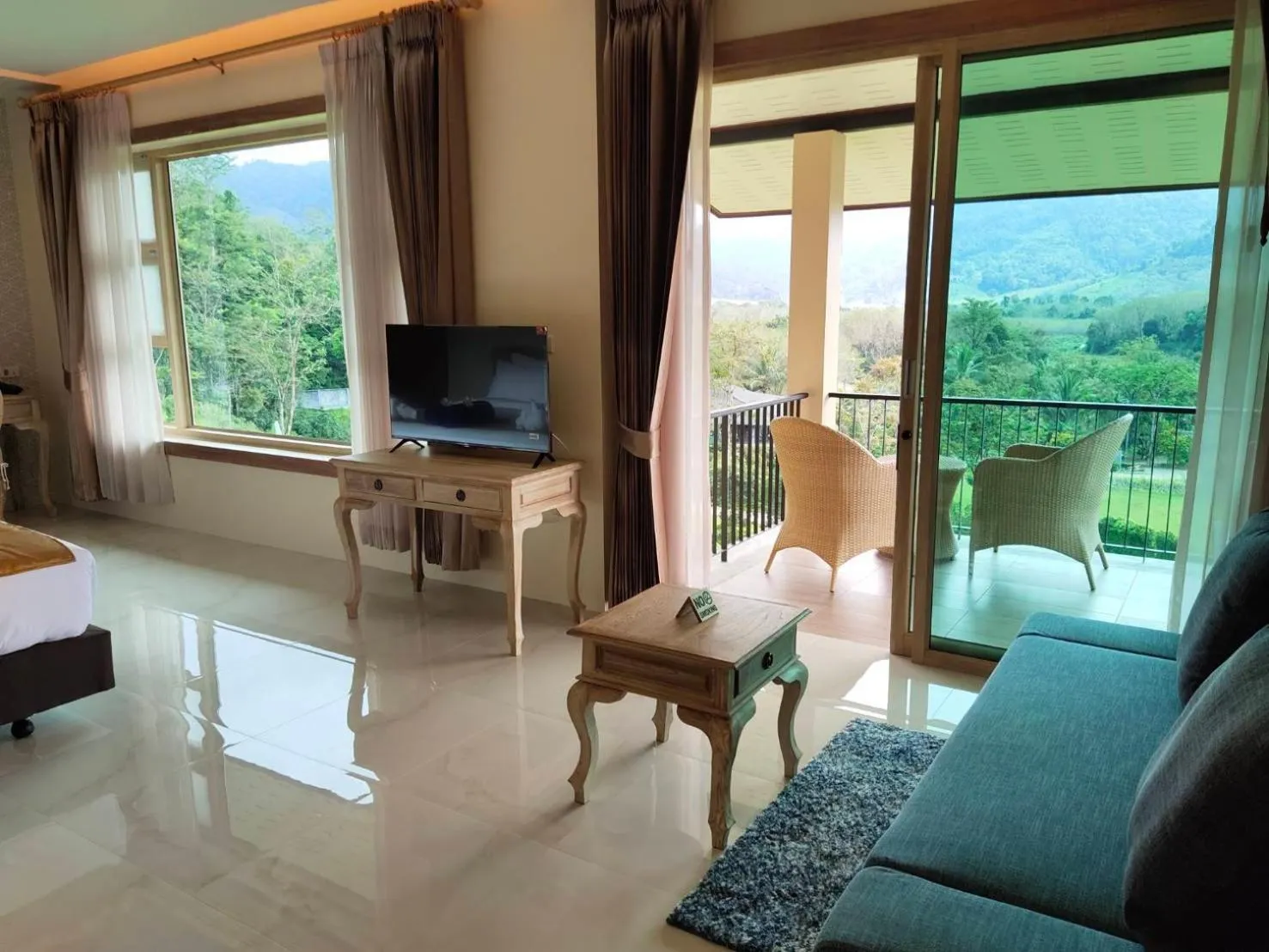 Khaolak Blue Sky Villa