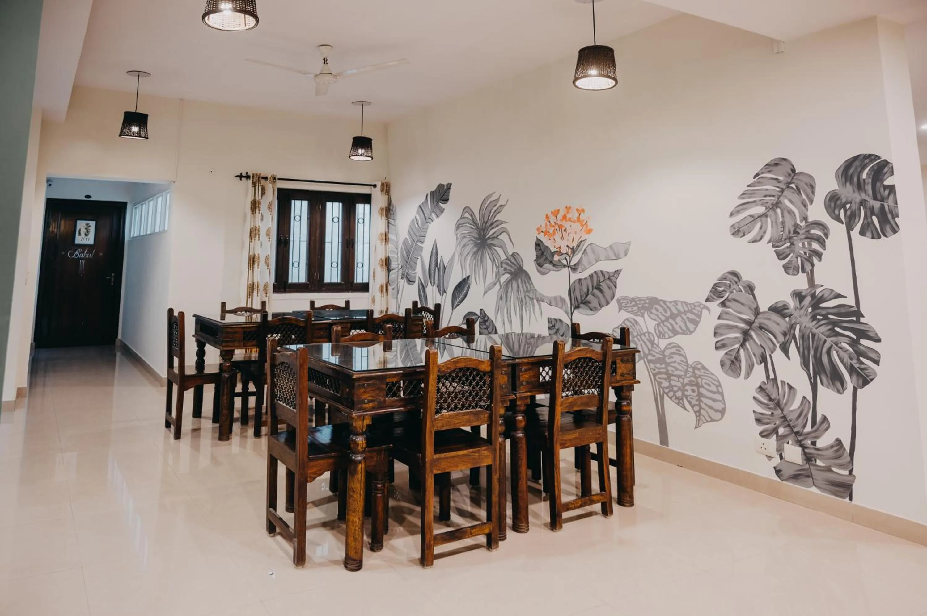 Dining area in Horn Ok Please Hostel Jaipur