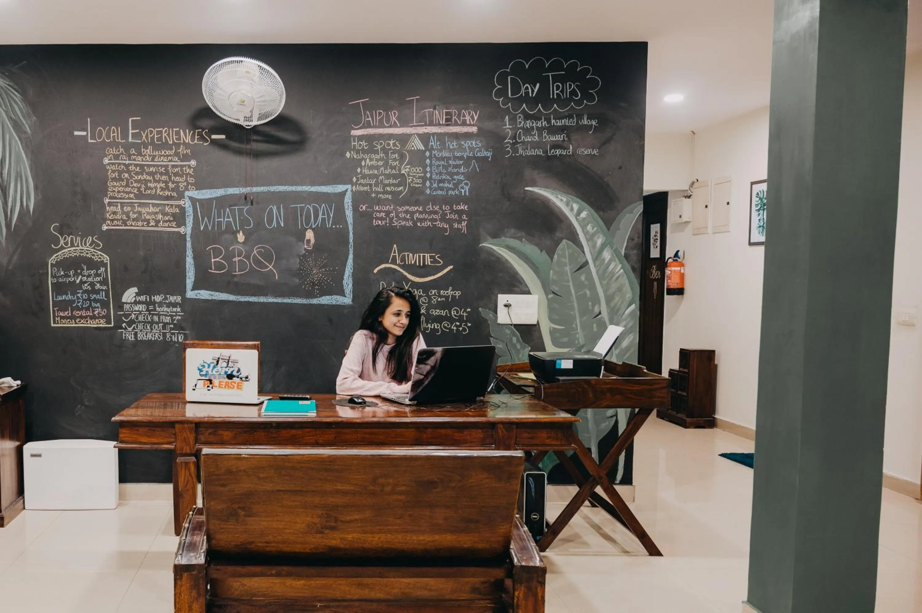 Staff in Horn Ok Please Hostel Jaipur