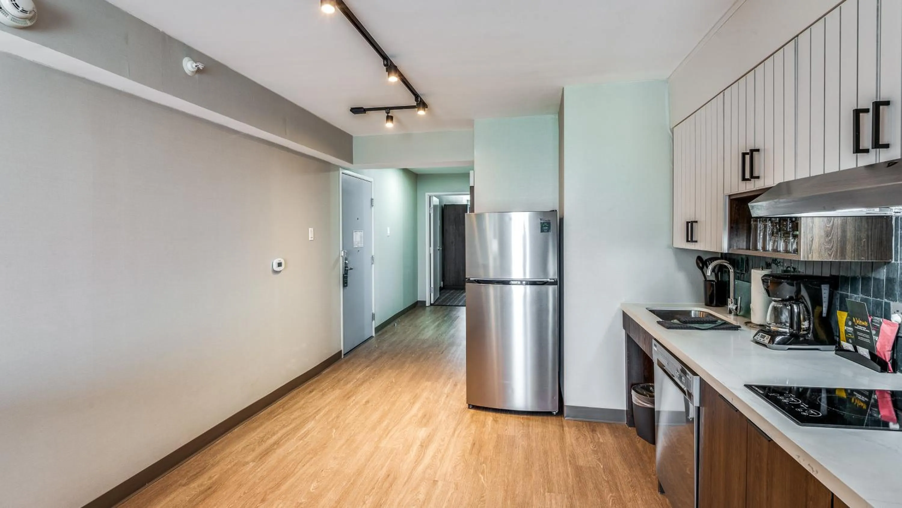 Photo of the whole room in Staybridge Suites Dallas Market Ctr Love Field by IHG