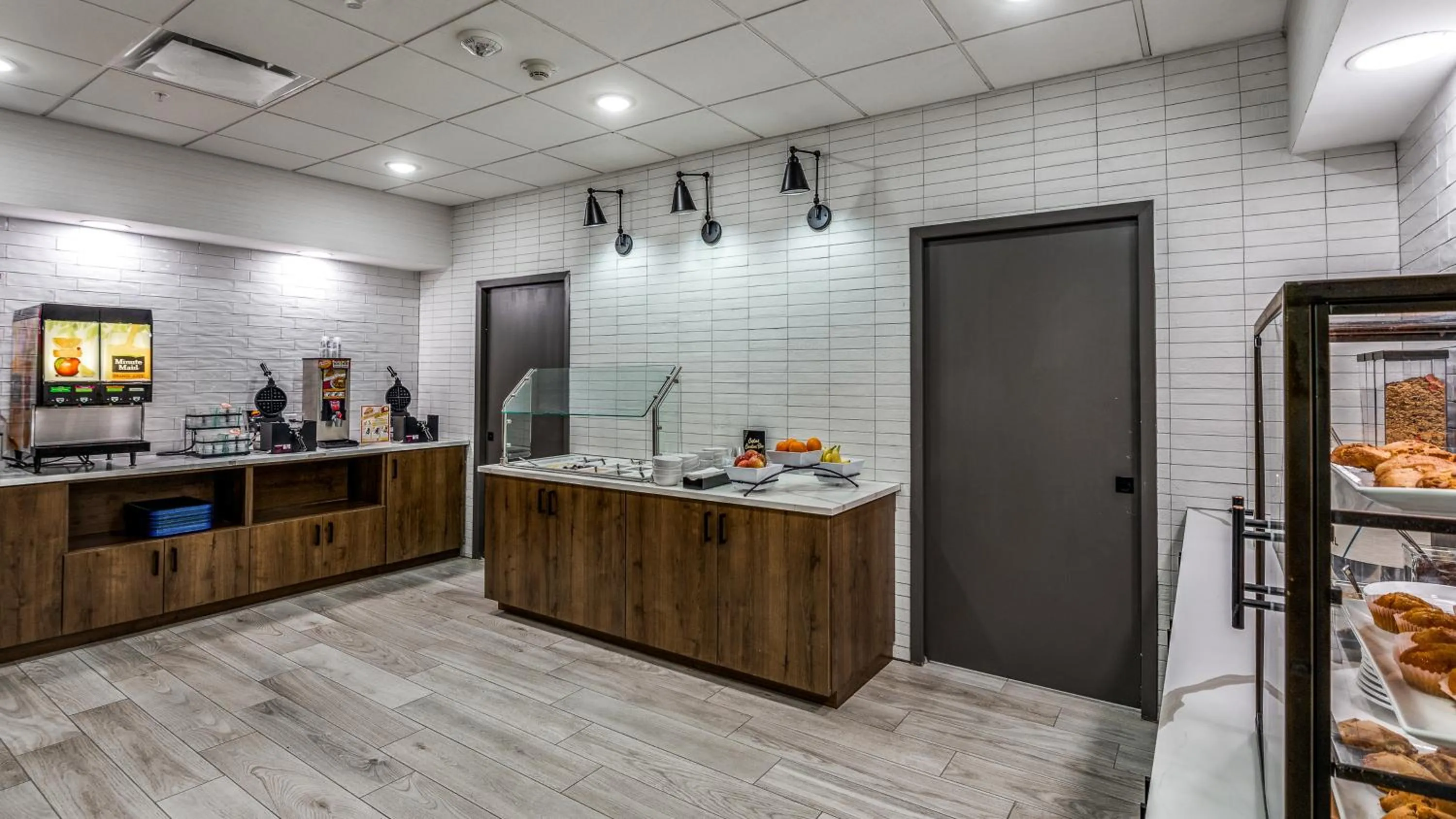 Buffet breakfast in Staybridge Suites Dallas Market Ctr Love Field by IHG