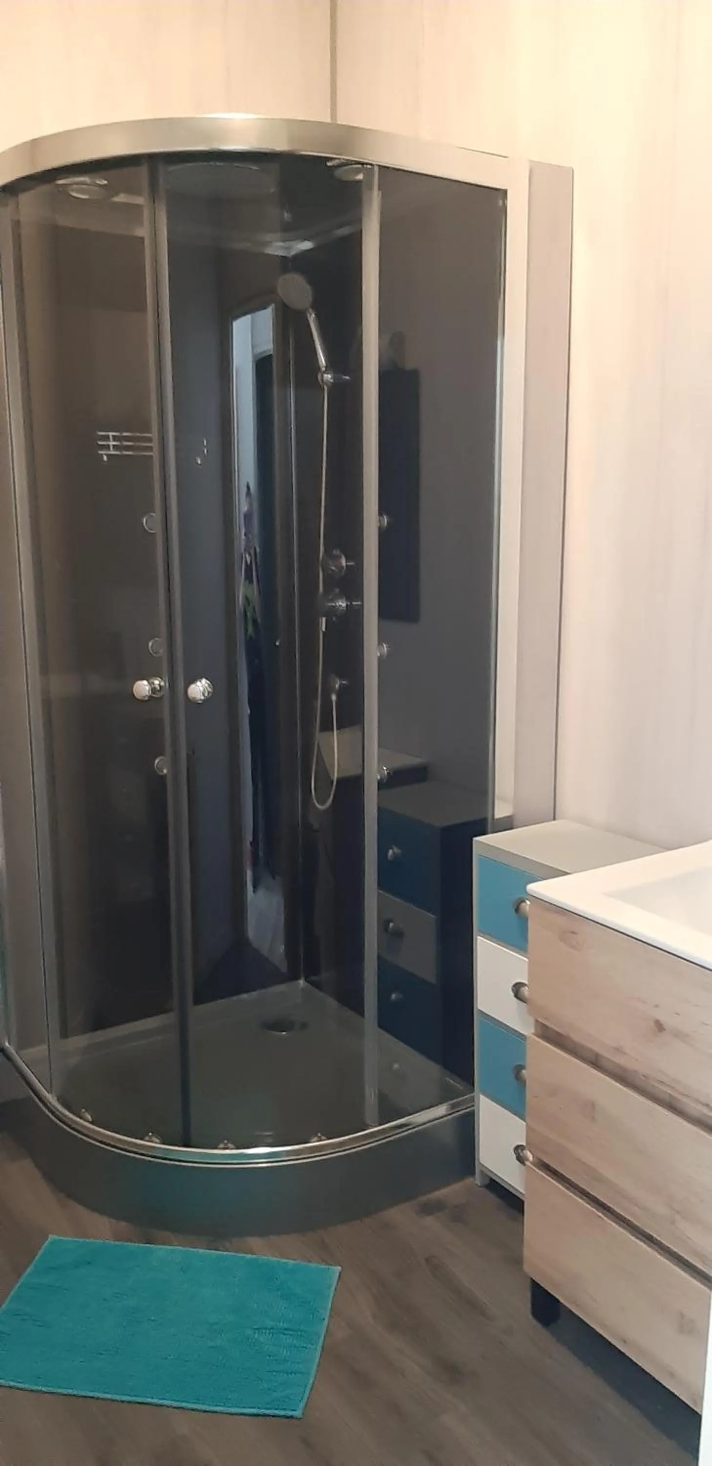 Bathroom in Hotel Saint François Précigné Soirée étape sur demande Proche Sablé-sur-Sarthe