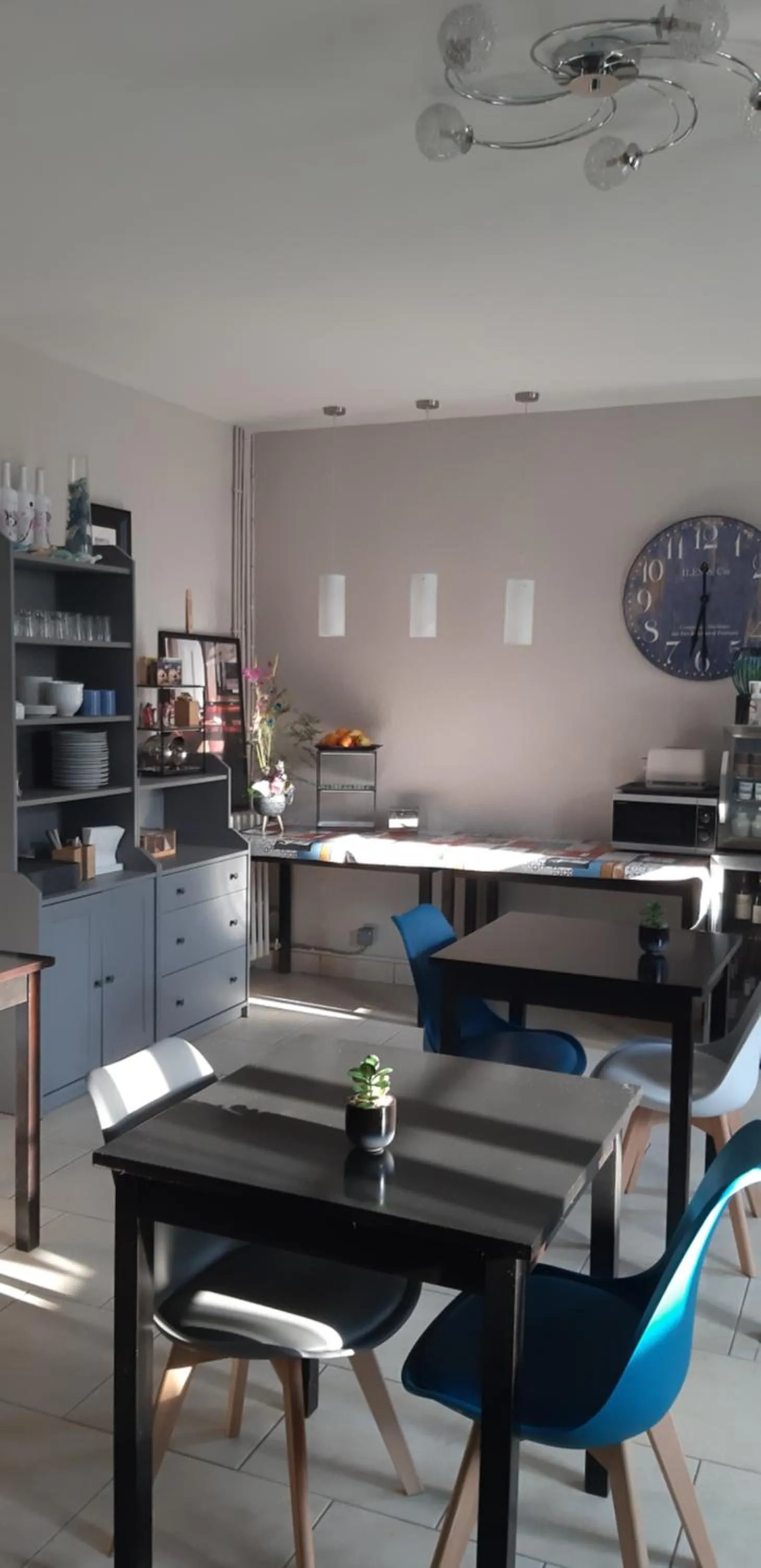 Restaurant/places to eat in Hotel Saint François Précigné Soirée étape sur demande Proche Sablé-sur-Sarthe