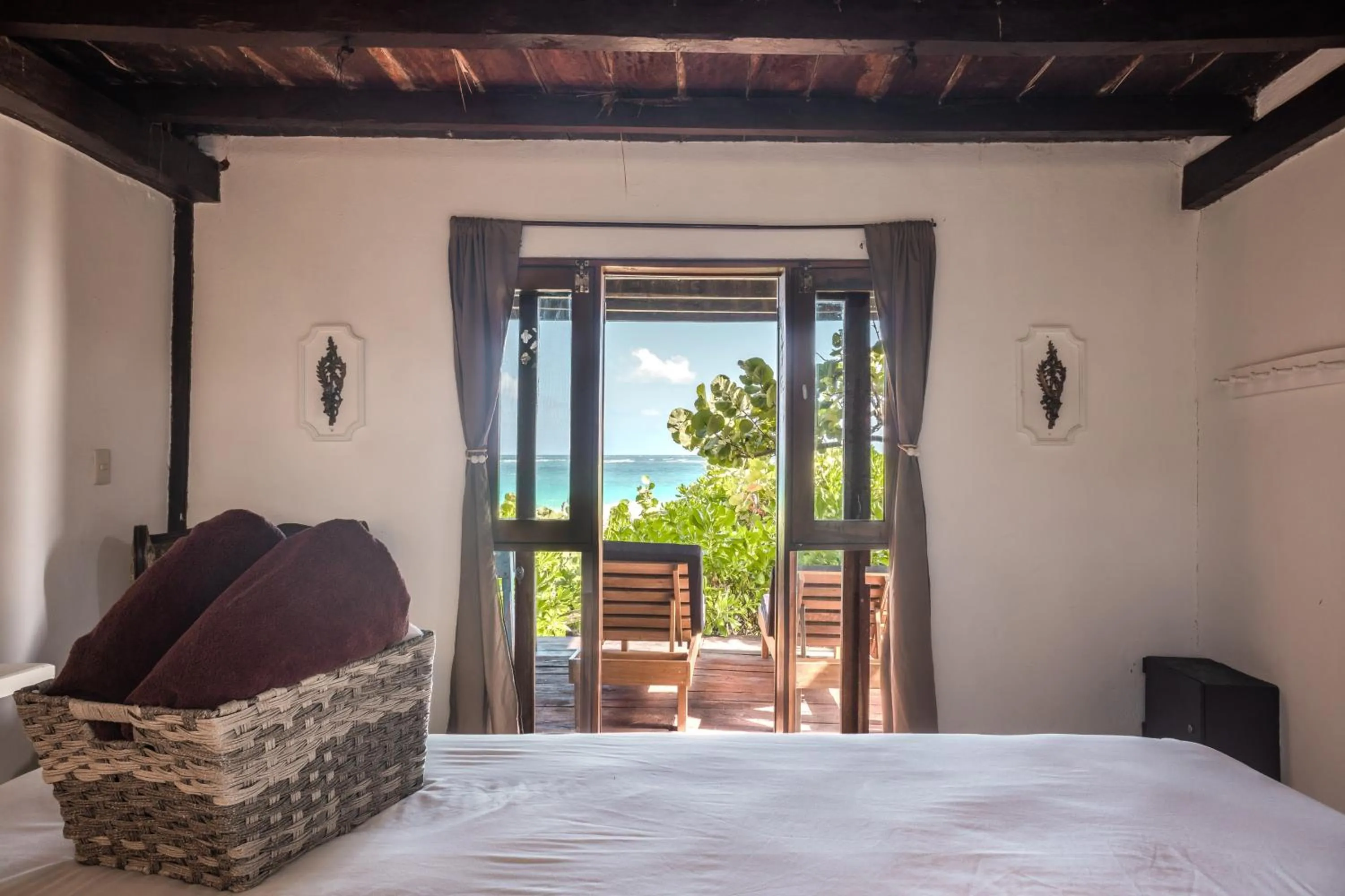 Bed in Playa Esperanza Tulum