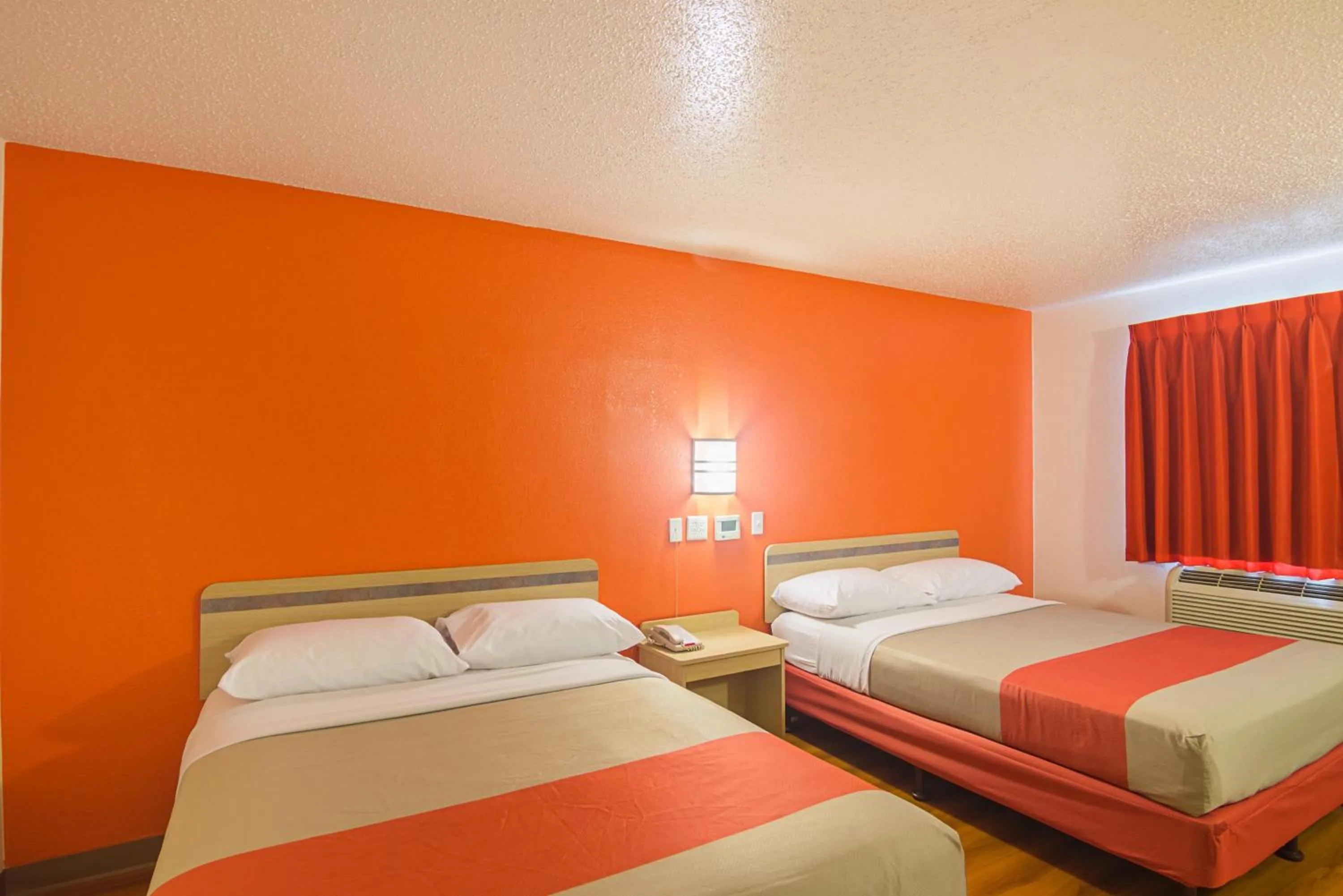 Bed in Motel 6-Indianapolis, IN - Airport
