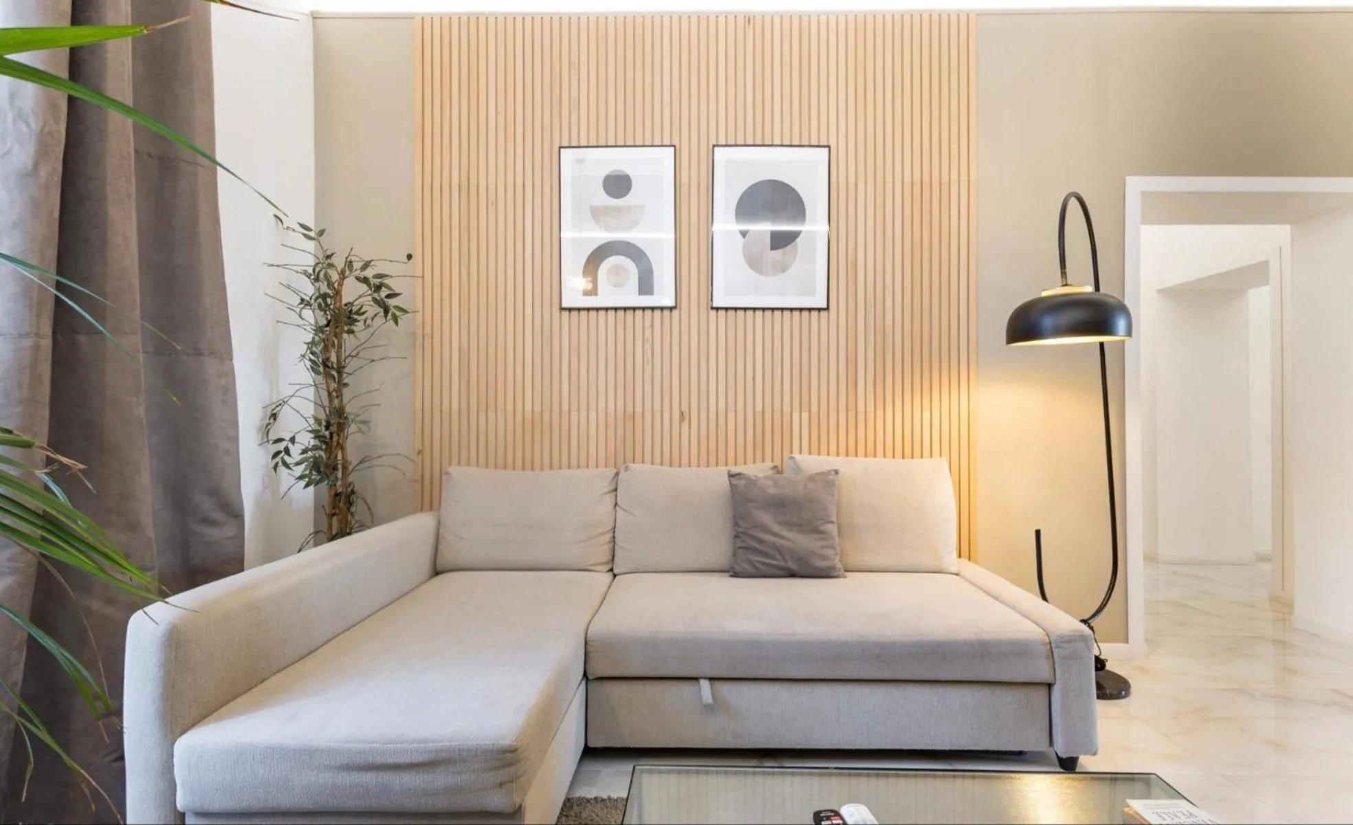 Living room in DrsRome - Roman's Ruins Colosseum