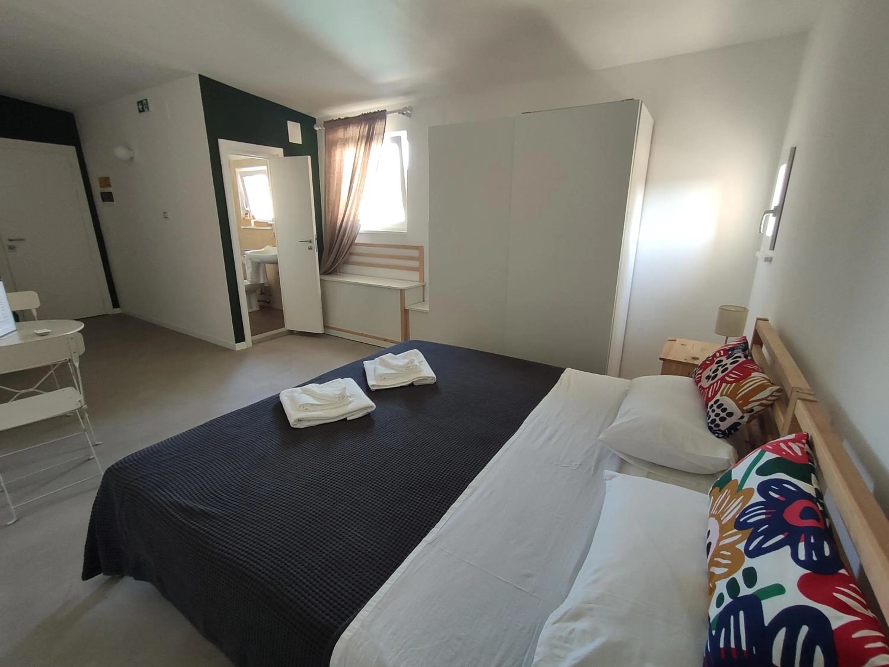 Photo of the whole room, Bed in Artemisia B&B