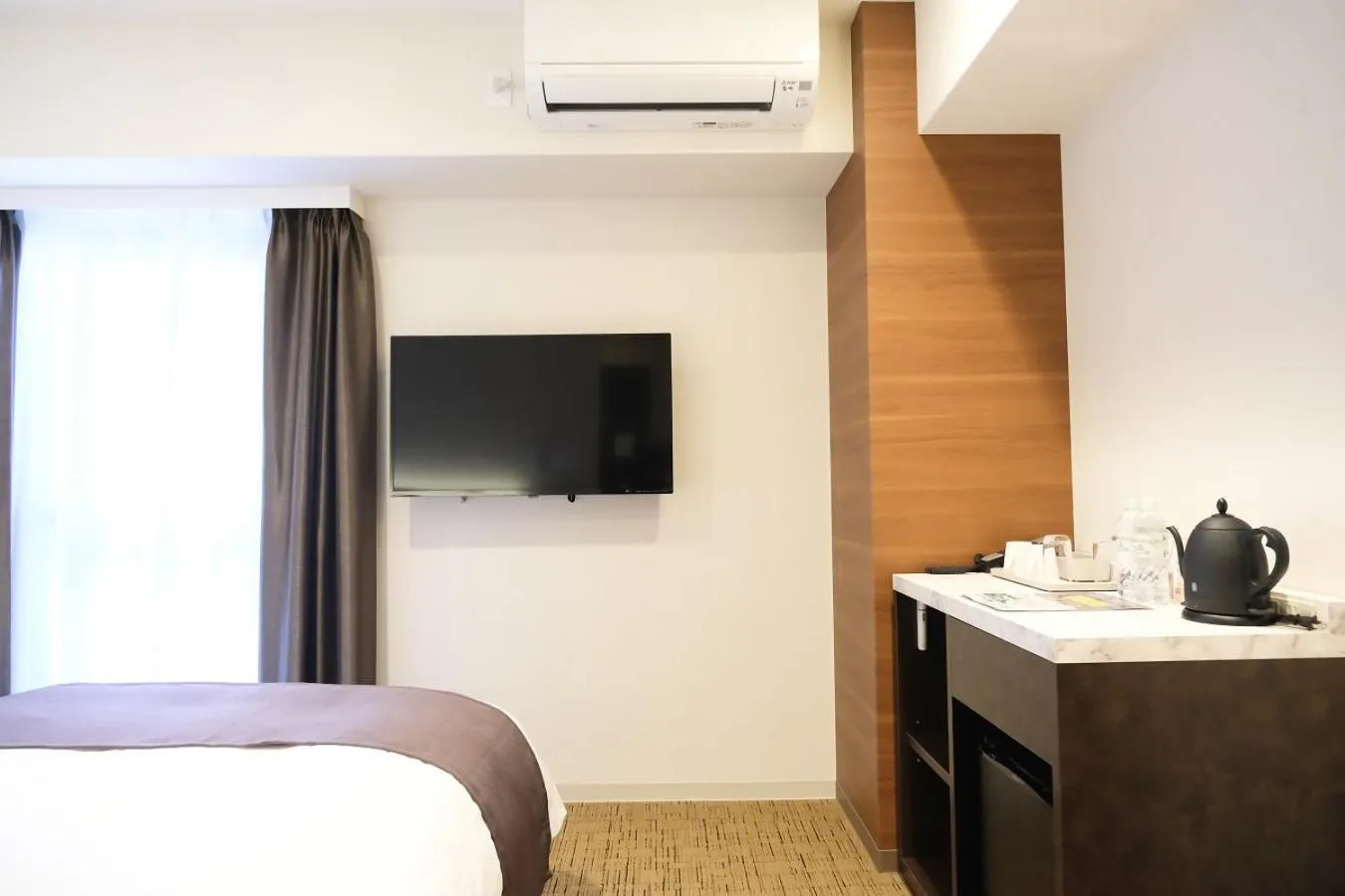 TV and multimedia, Bed in LUXCARE HOTEL