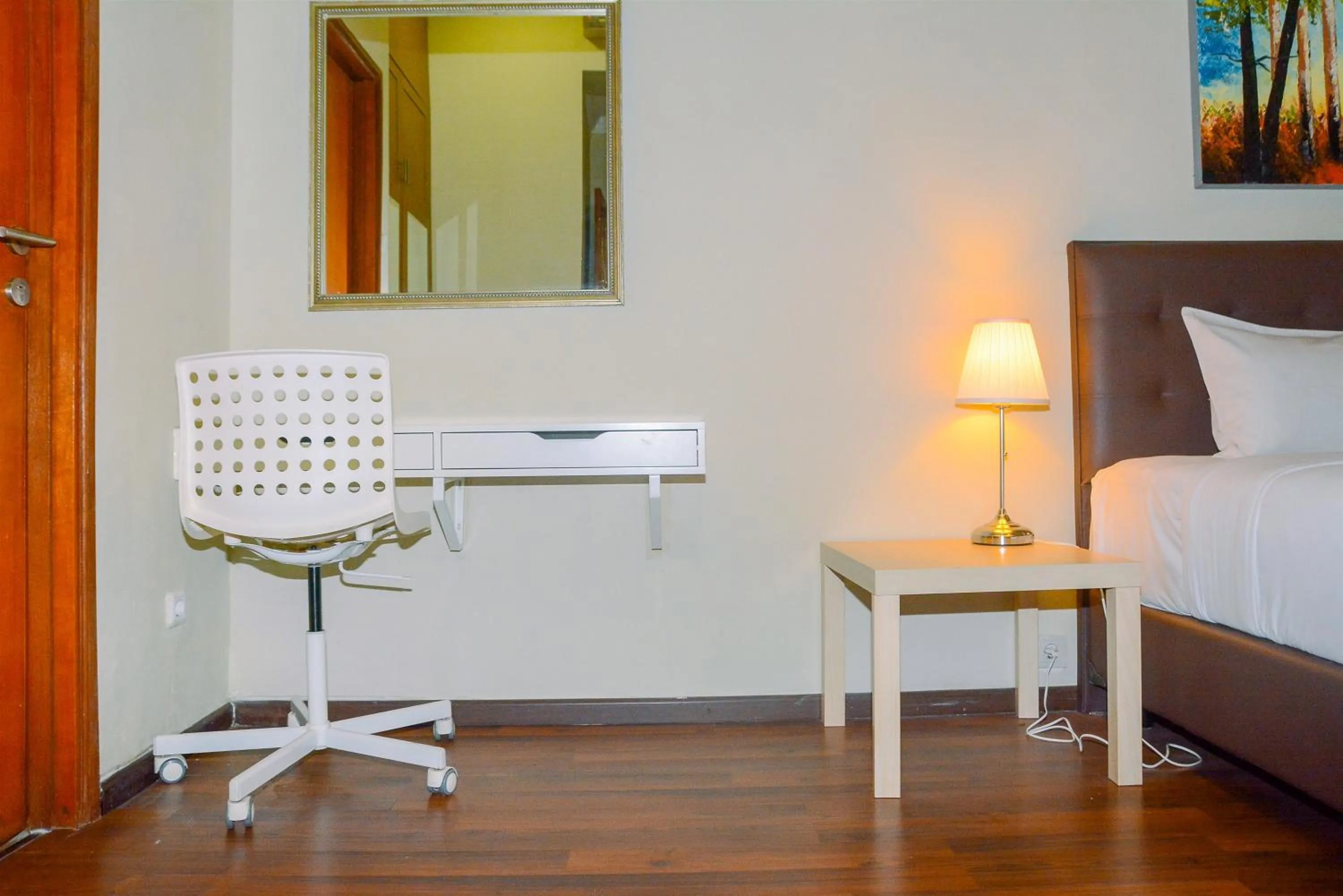 Bed in 3BR Business Residence at Grand Palace Kemayoran Apartment By Travelio