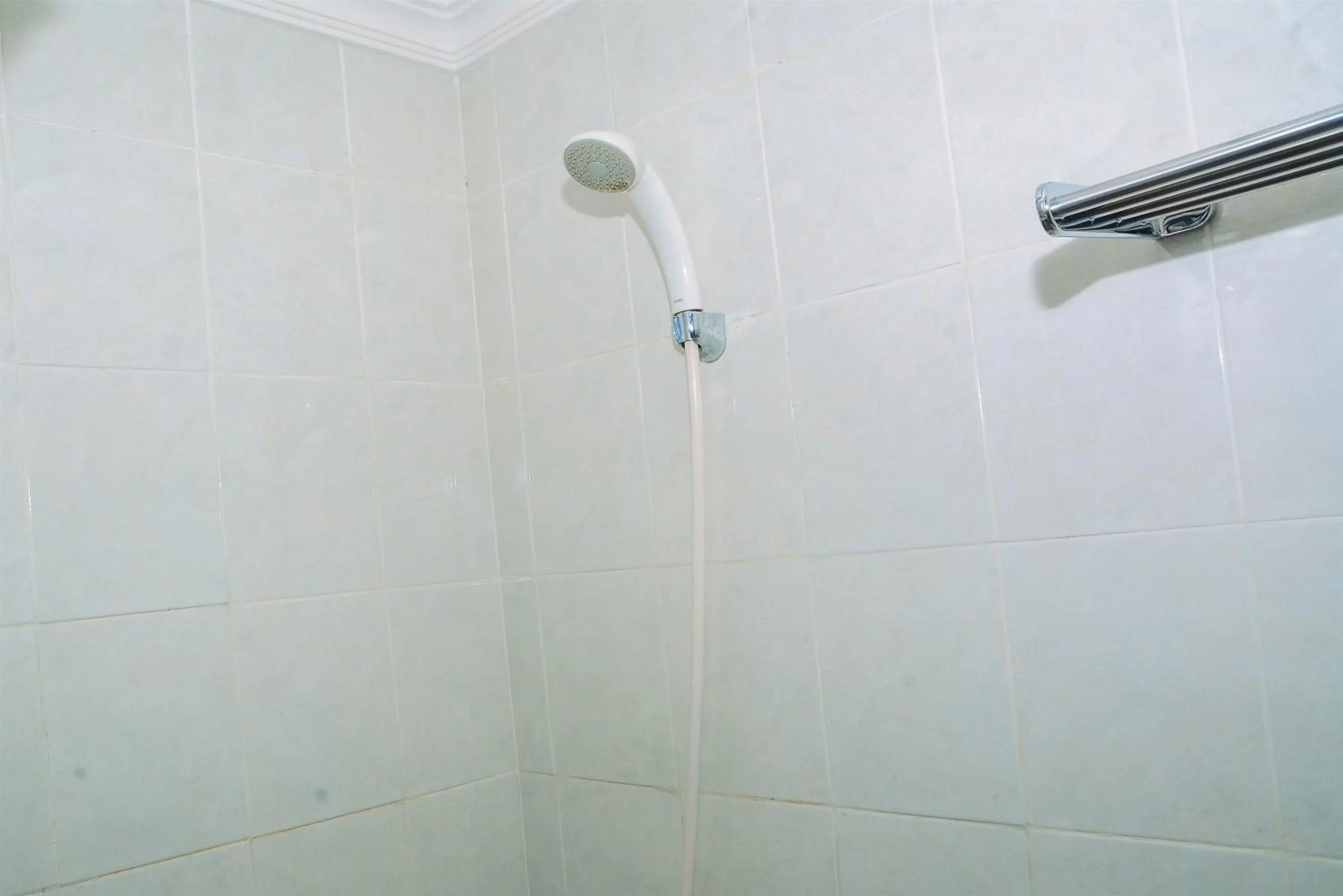 3BR Business Residence at Grand Palace Kemayoran Apartment By Travelio