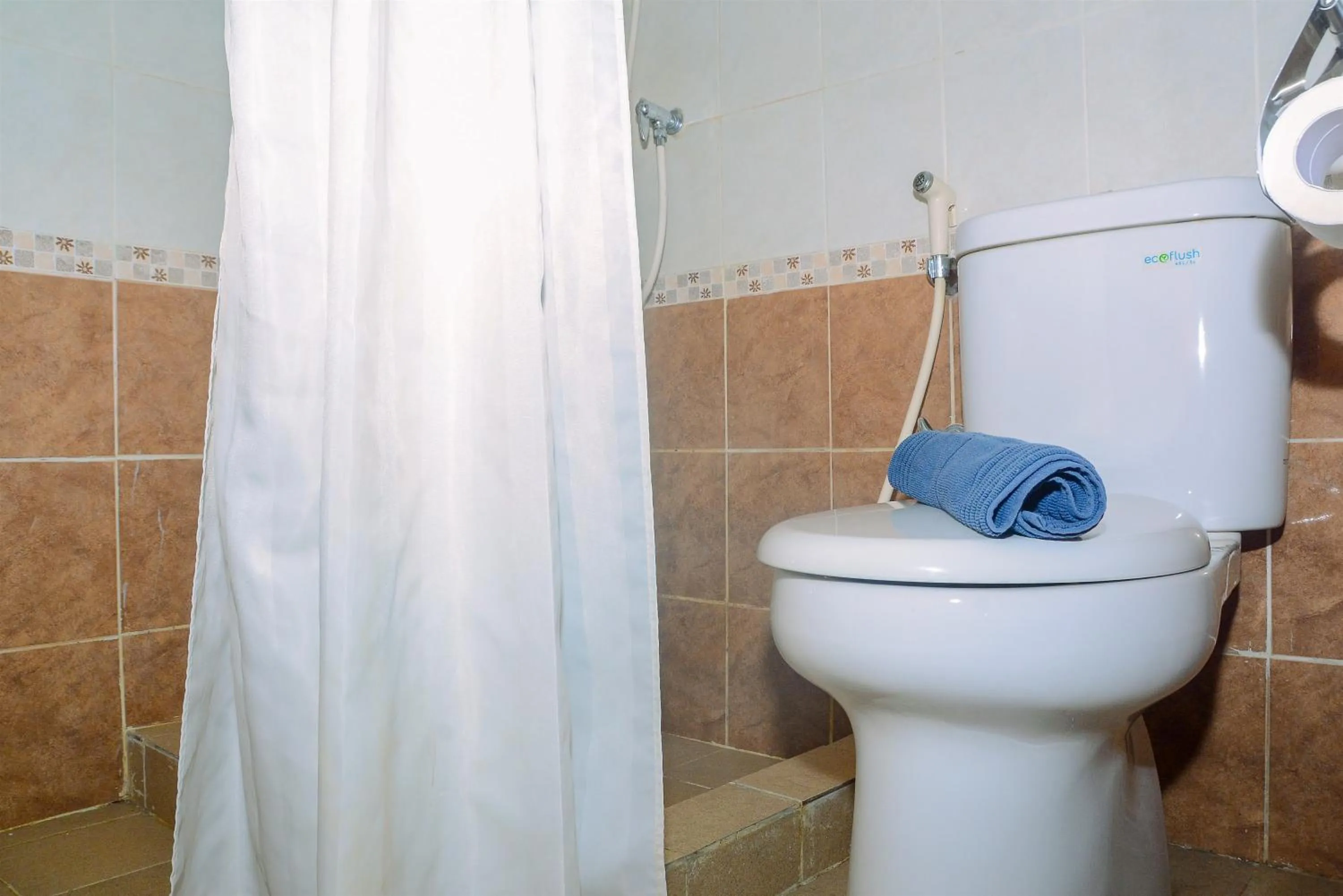 3BR Business Residence at Grand Palace Kemayoran Apartment By Travelio