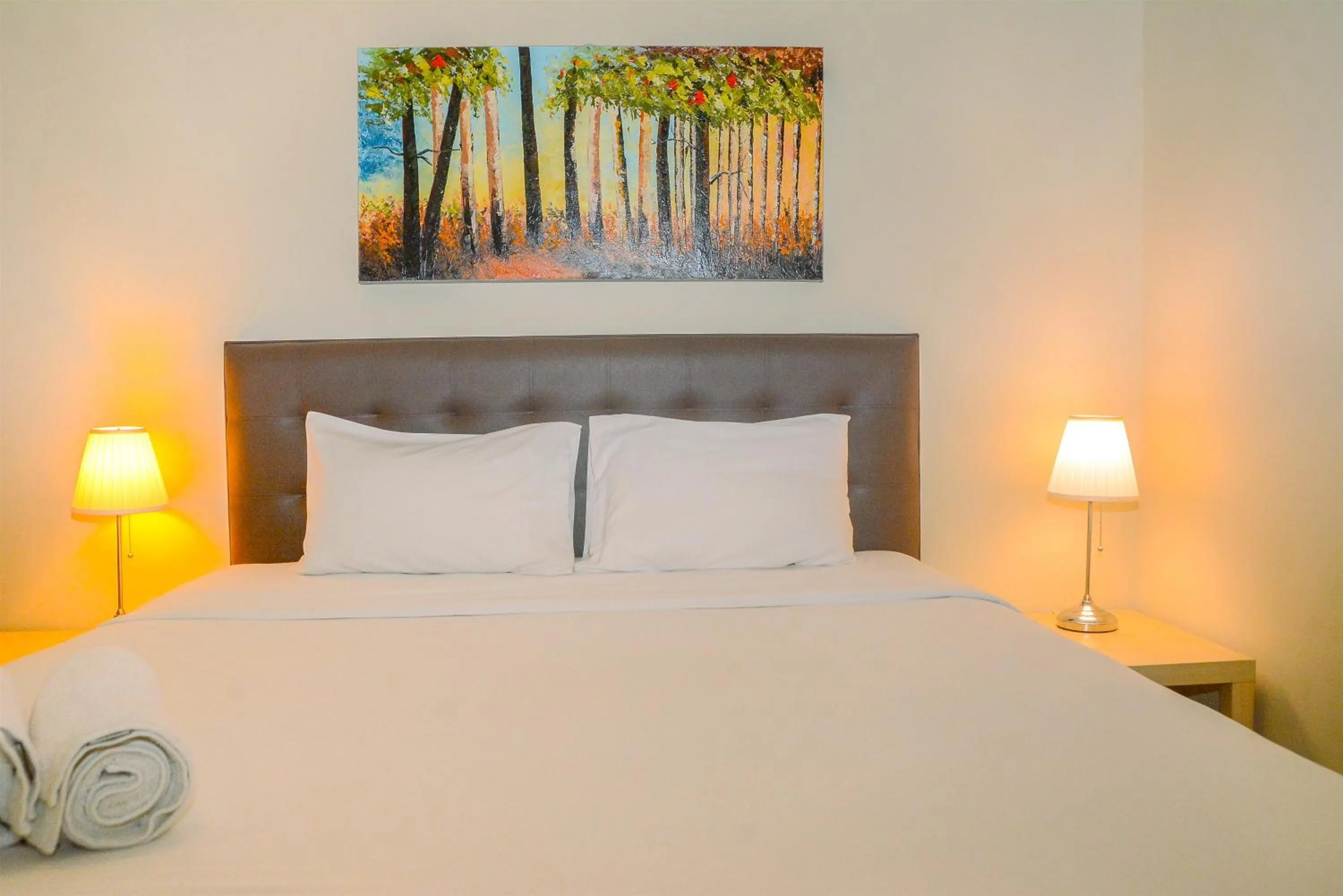 Bedroom, Bed in 3BR Business Residence at Grand Palace Kemayoran Apartment By Travelio