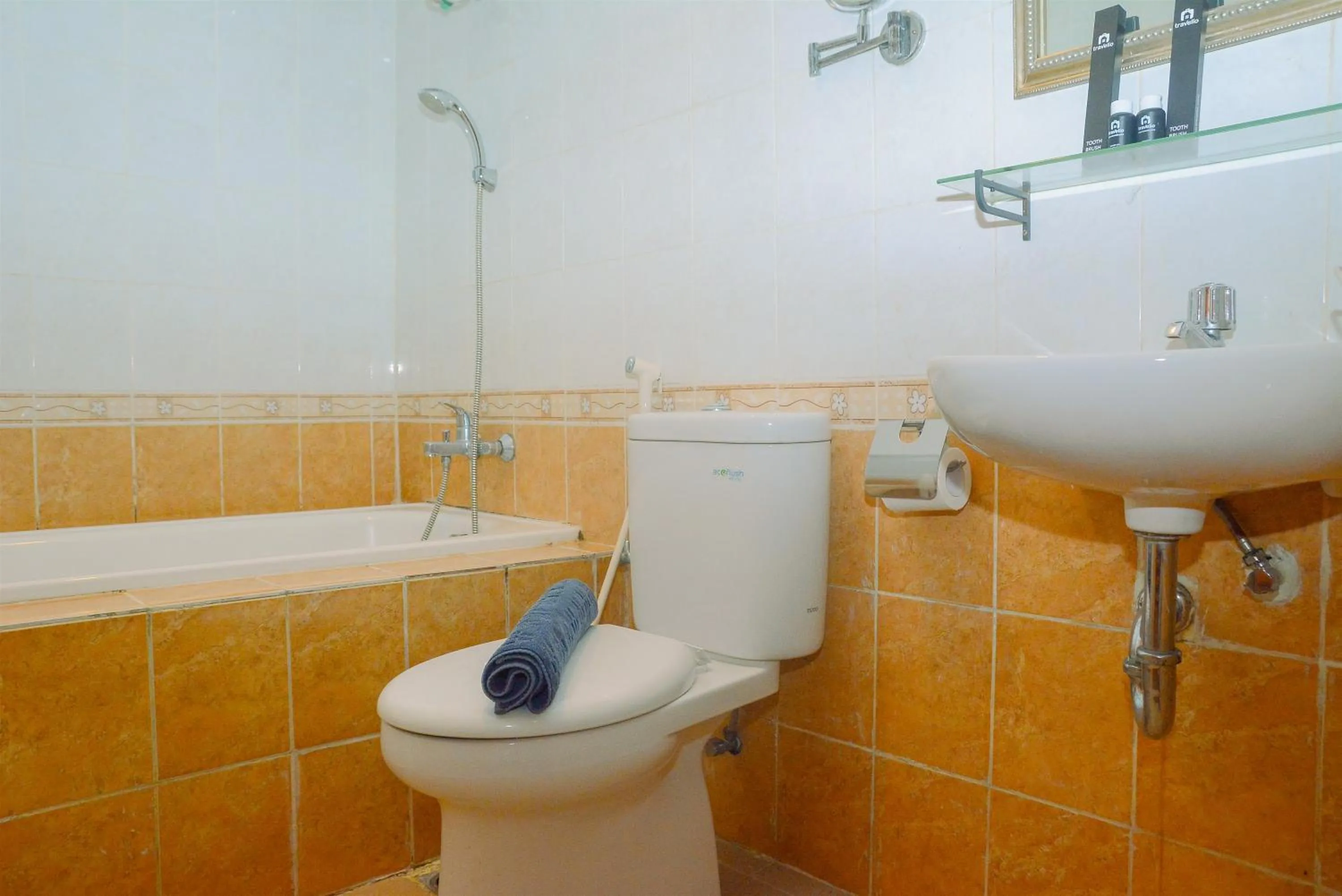 Bathroom in 3BR Business Residence at Grand Palace Kemayoran Apartment By Travelio