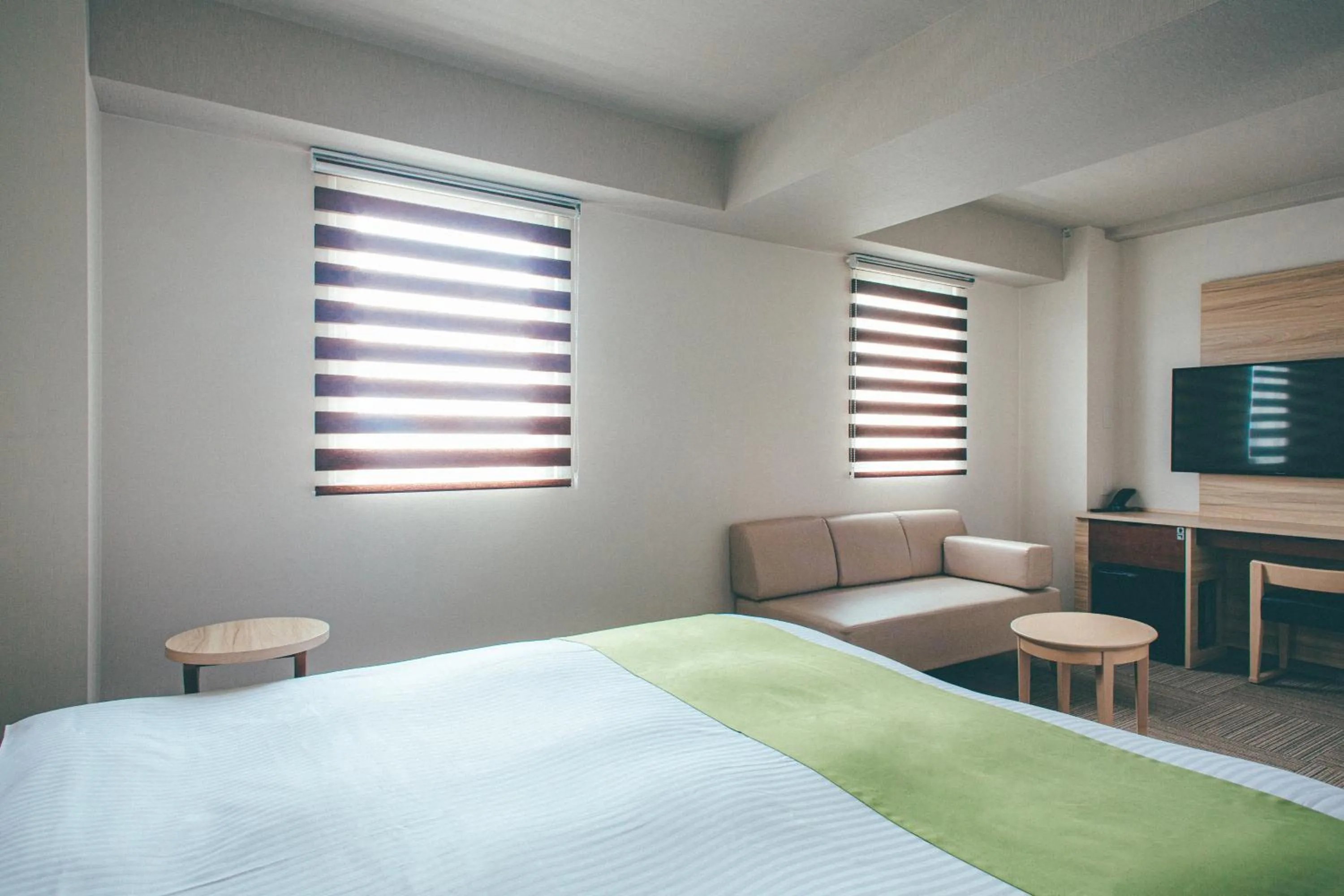 Photo of the whole room in Kuretake Inn Ogaki Ekimae