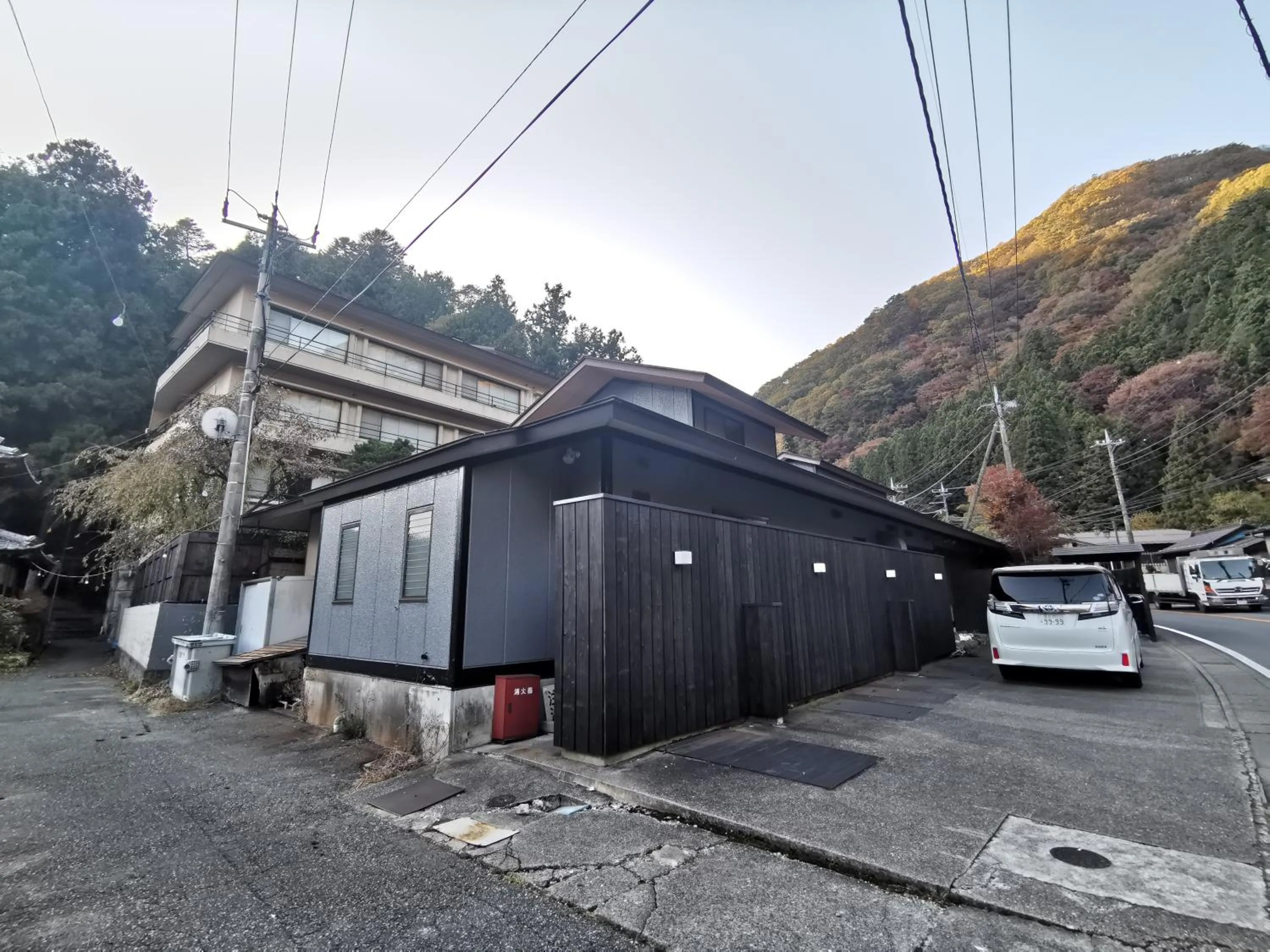 Property building in Sakahijiri Nikko