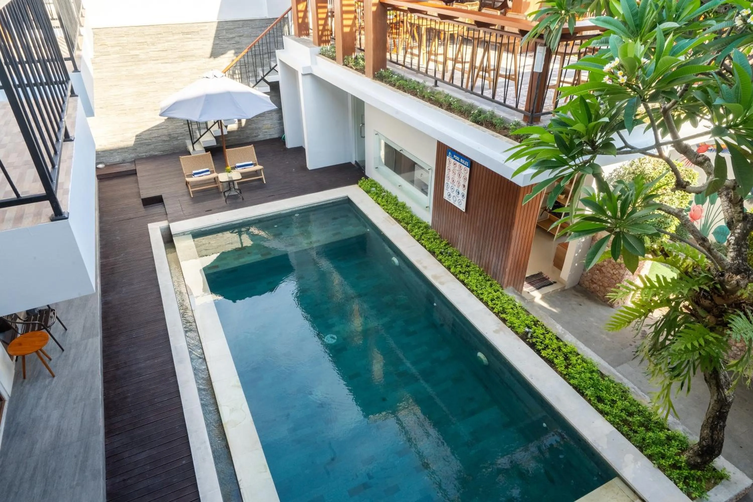 Swimming pool in Mahesa Suites Seminyak