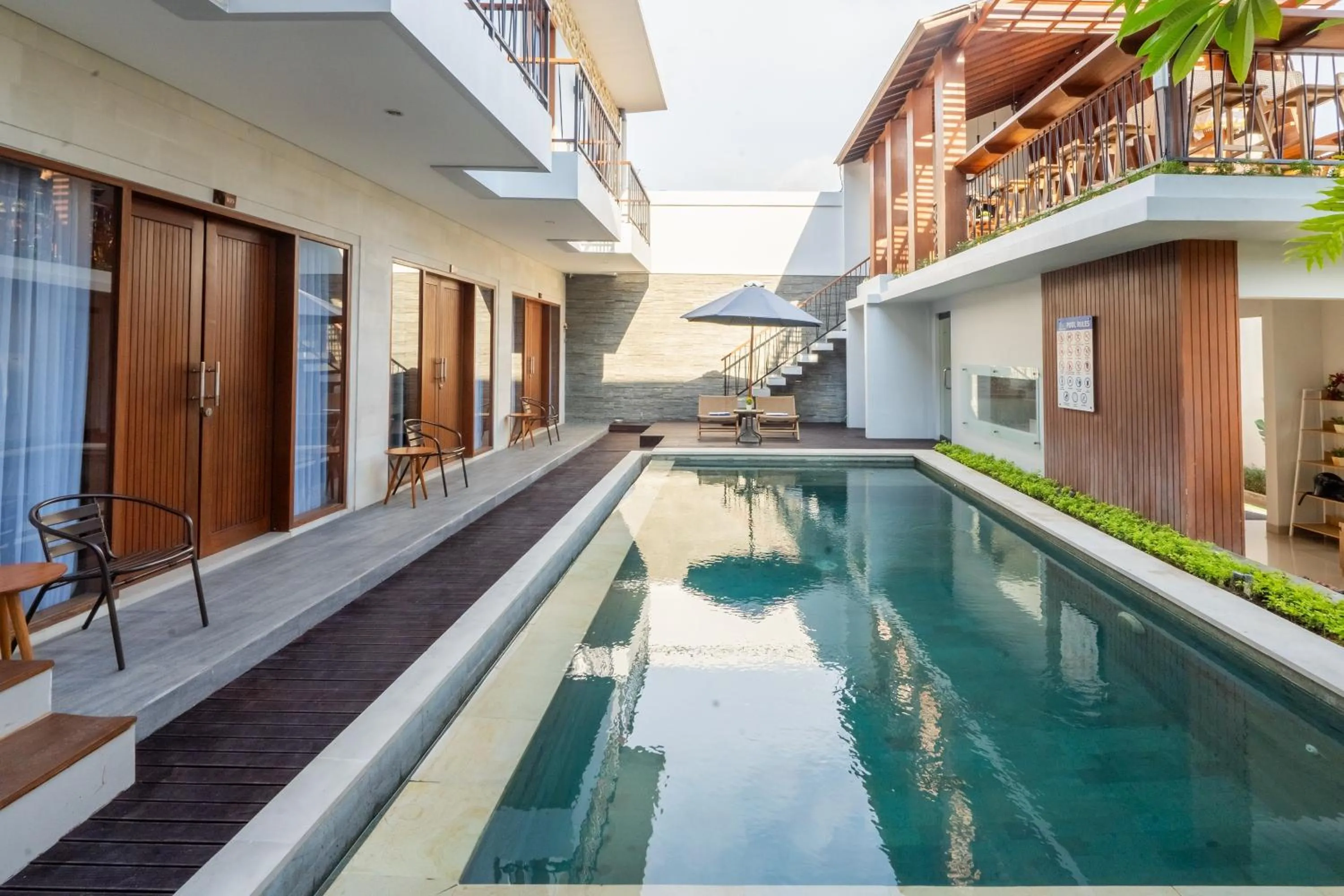 Swimming pool in Mahesa Suites Seminyak