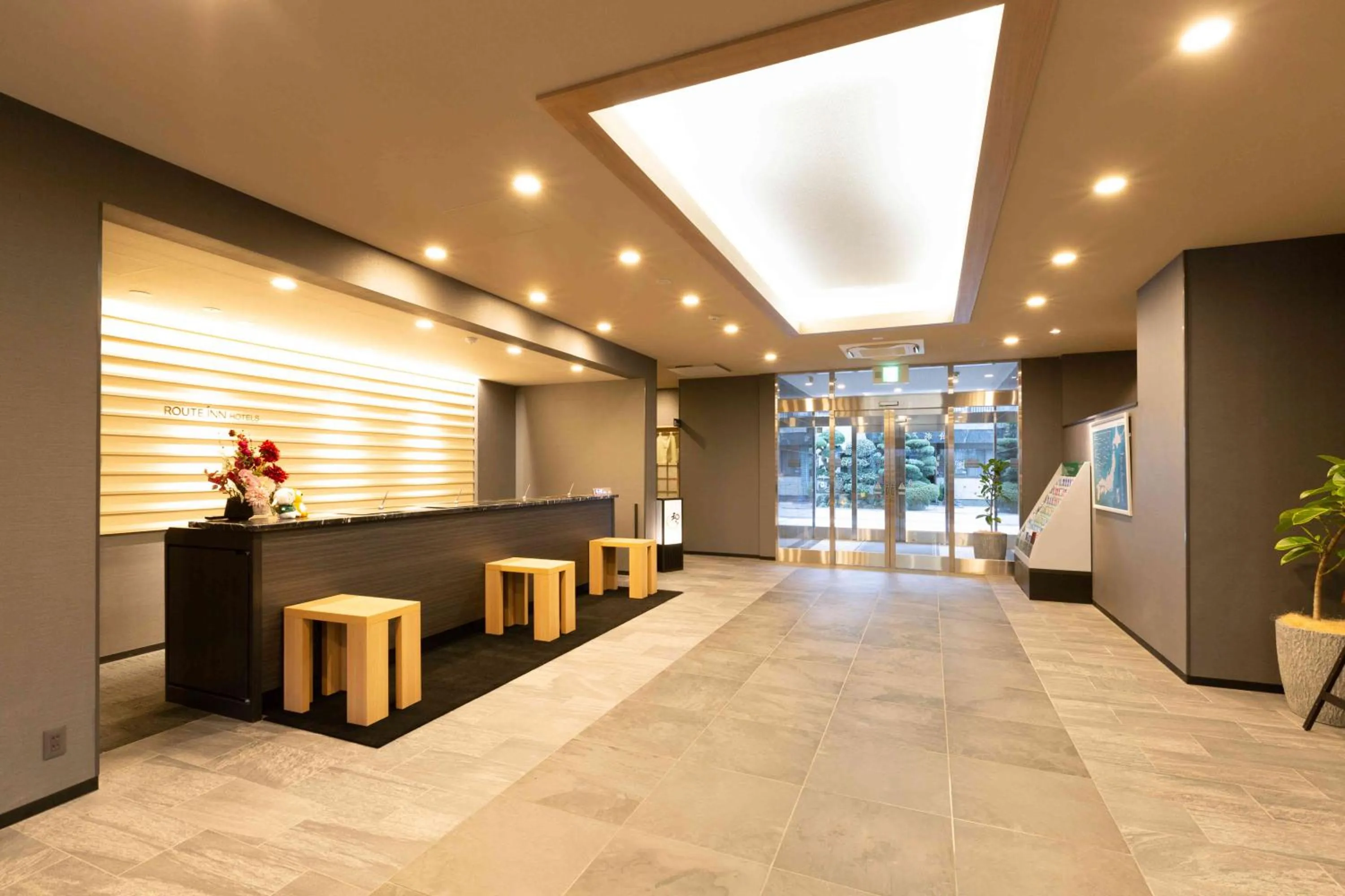 Lobby or reception in Hotel Route-Inn Sakurai Ekimae
