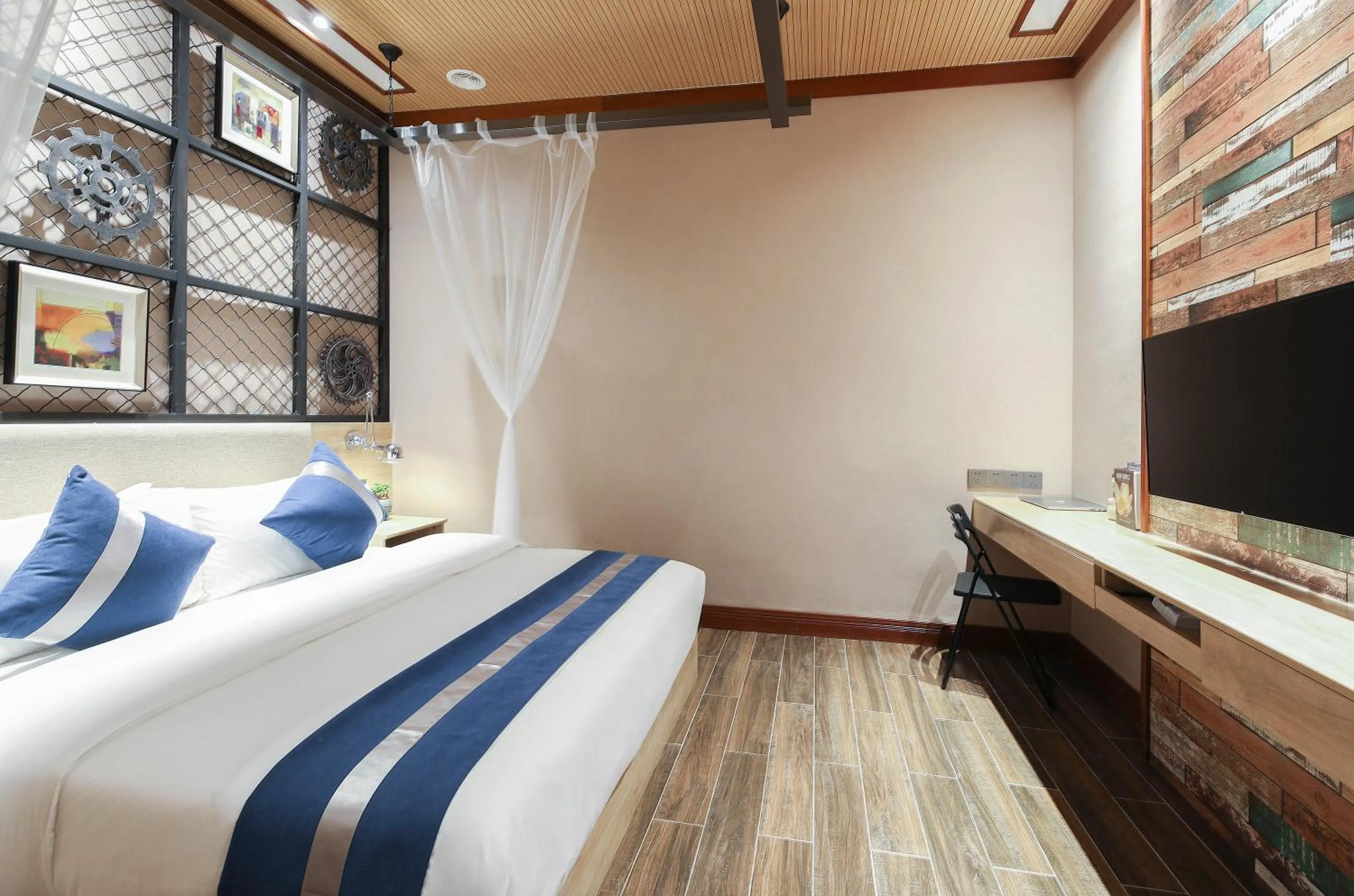 Bed in Zou Qu Ye Travel Hotel