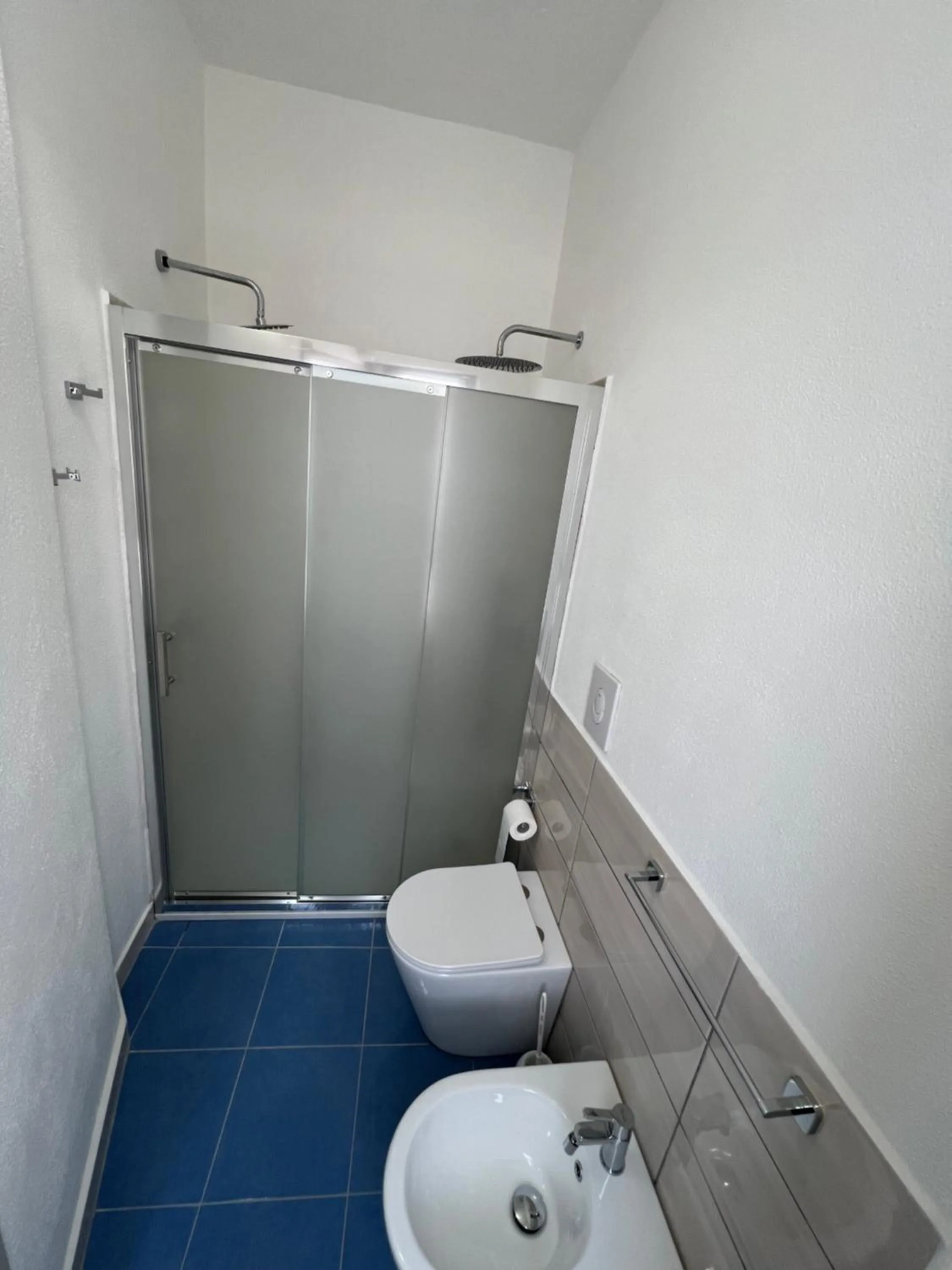 Shower in Hotel Da Cecco