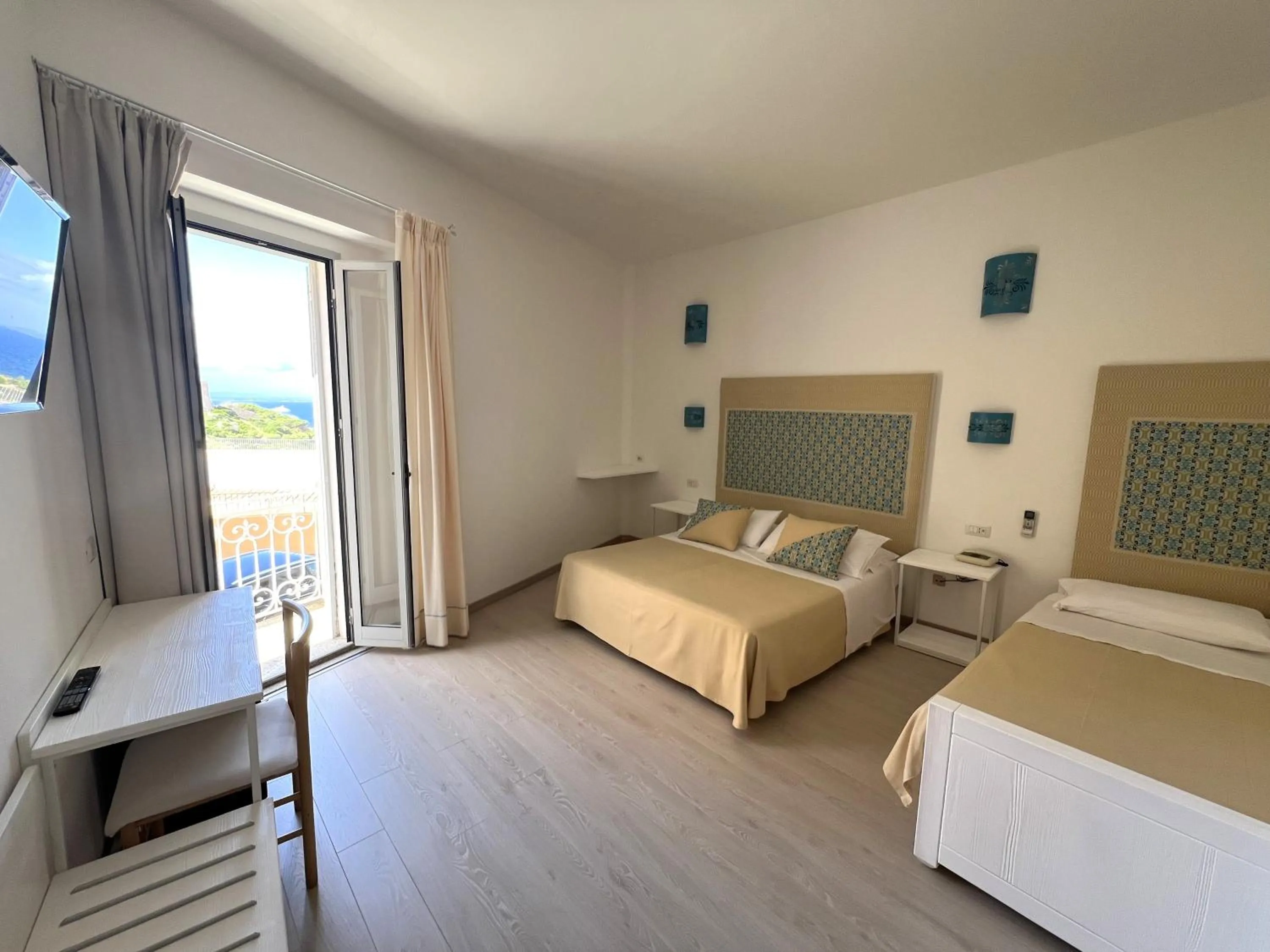 Bed in Hotel Da Cecco