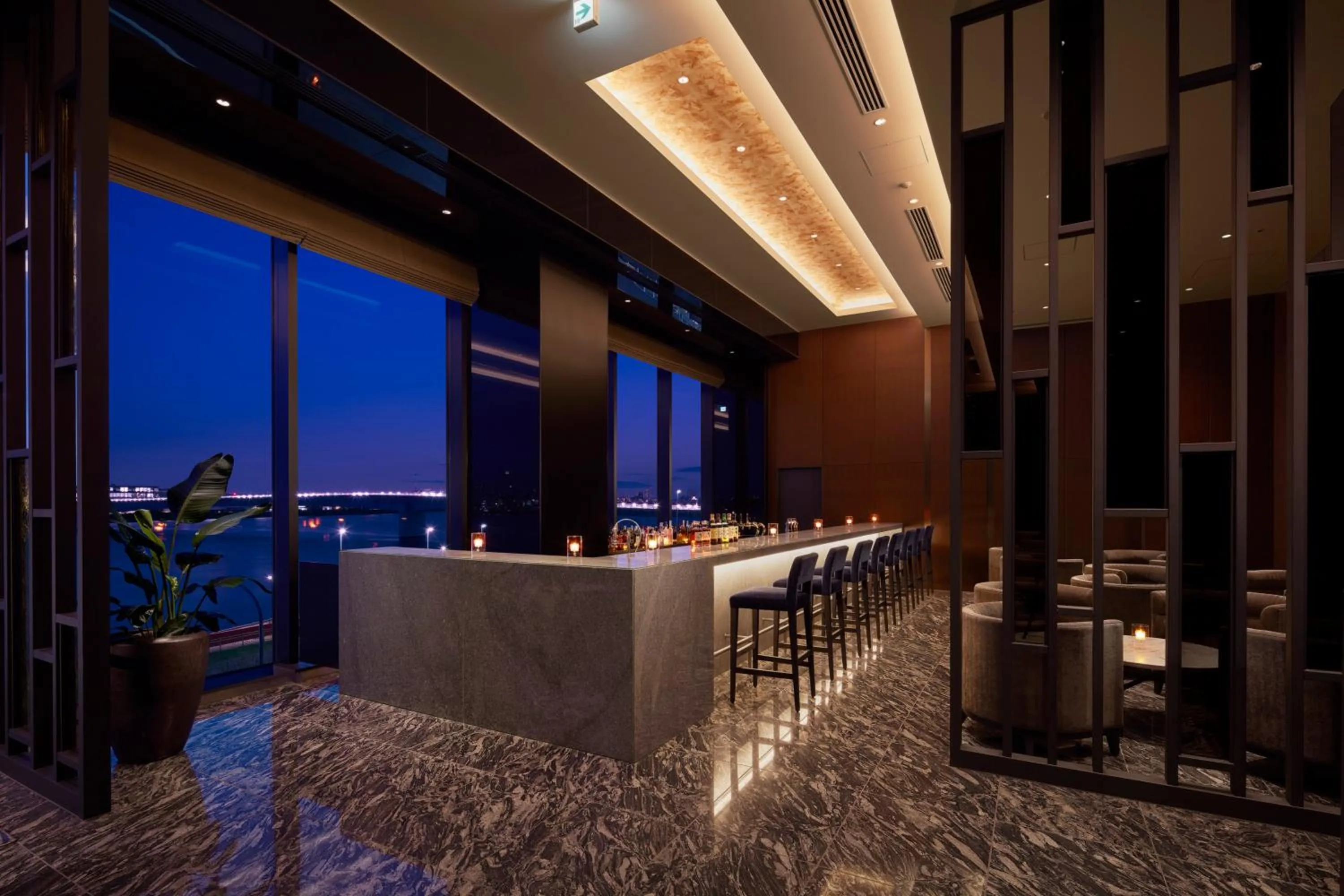 Night in Villa Fontaine Premier Haneda Airport