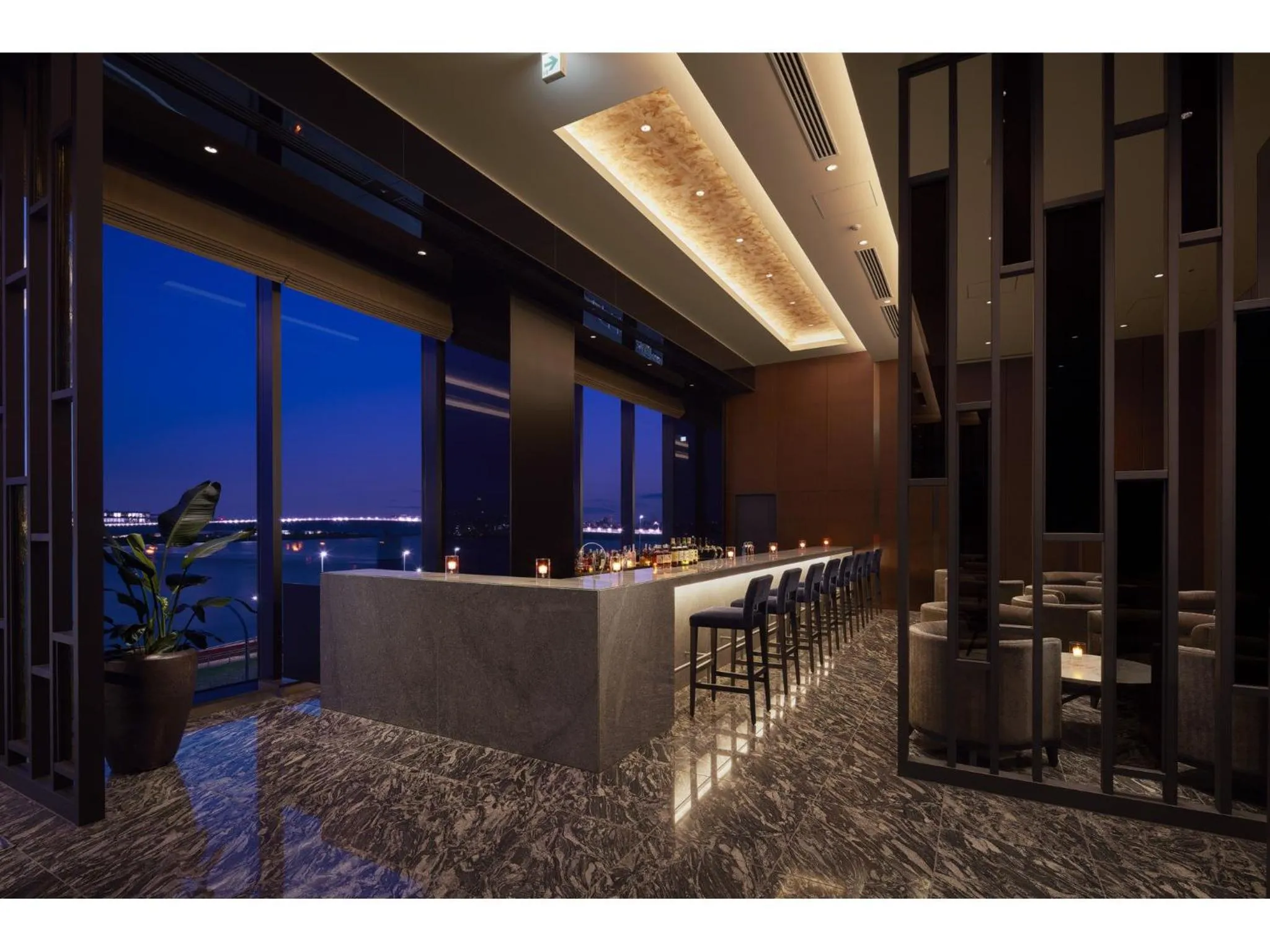 Night in Villa Fontaine Premier Haneda Airport