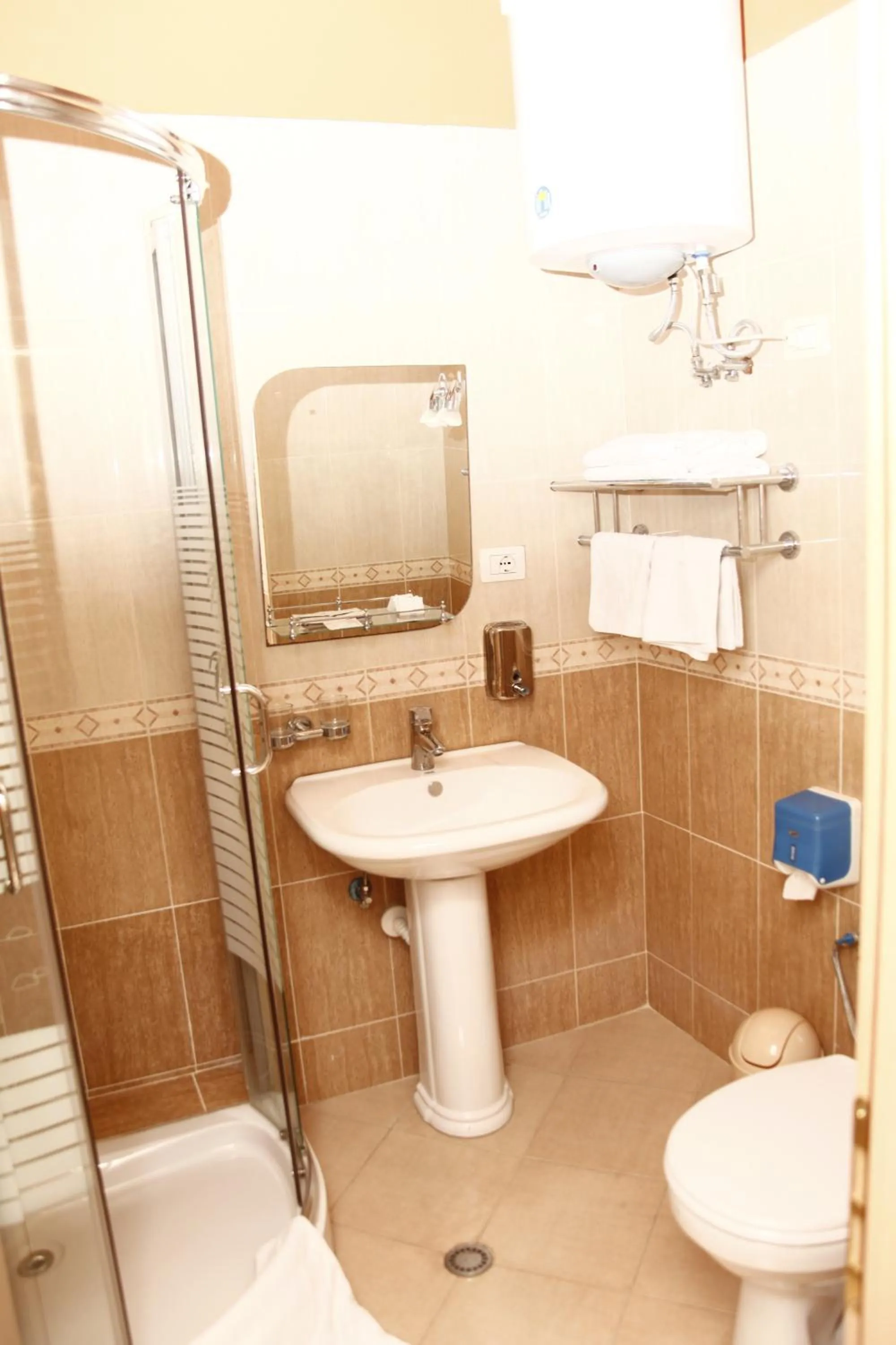 Shower in Hotel Nais Beach