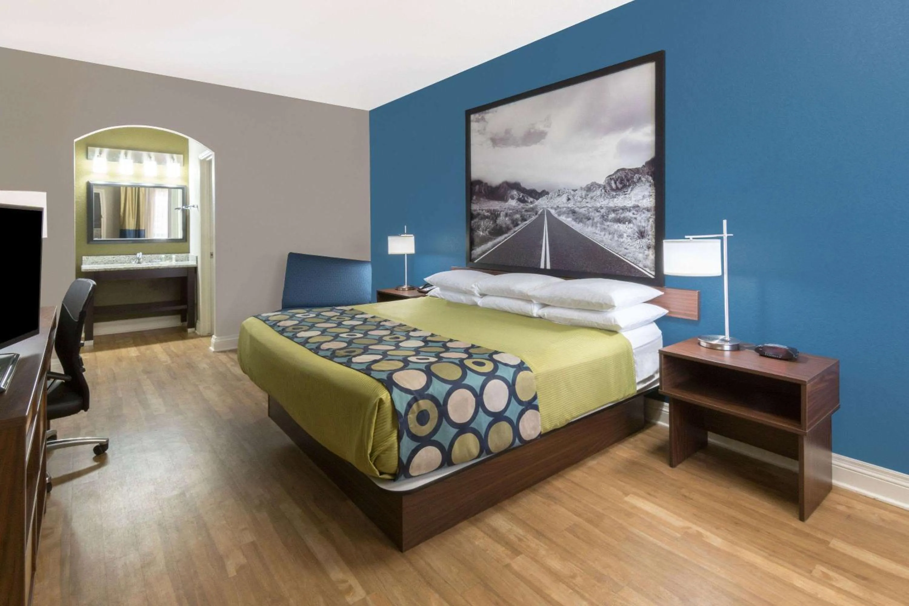 Photo of the whole room, Bed in Super 8 by Wyndham San Antonio Near Fort Sam Houston