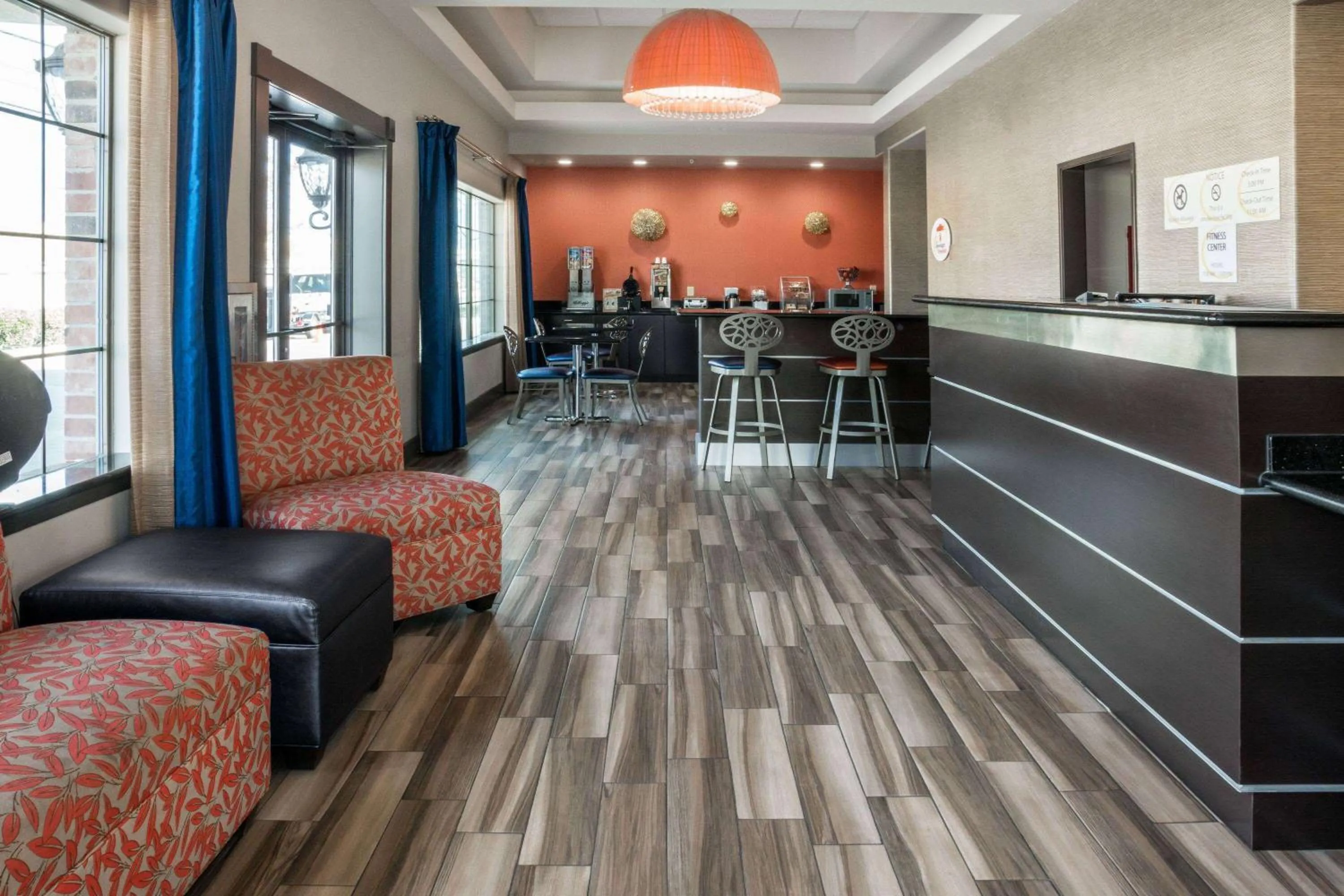 Lobby or reception in Super 8 by Wyndham San Antonio Near Fort Sam Houston