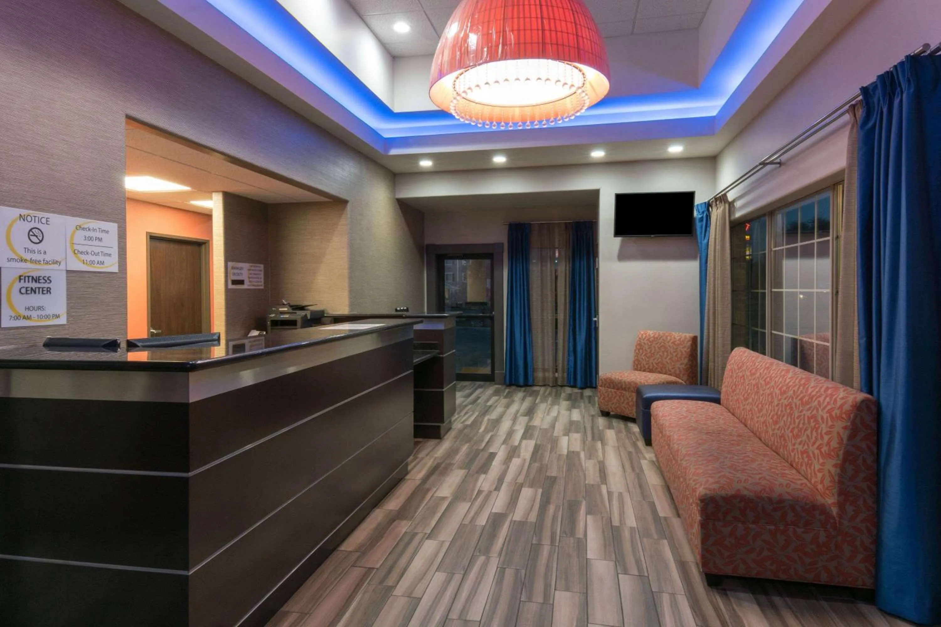 Lobby or reception in Super 8 by Wyndham San Antonio Near Fort Sam Houston