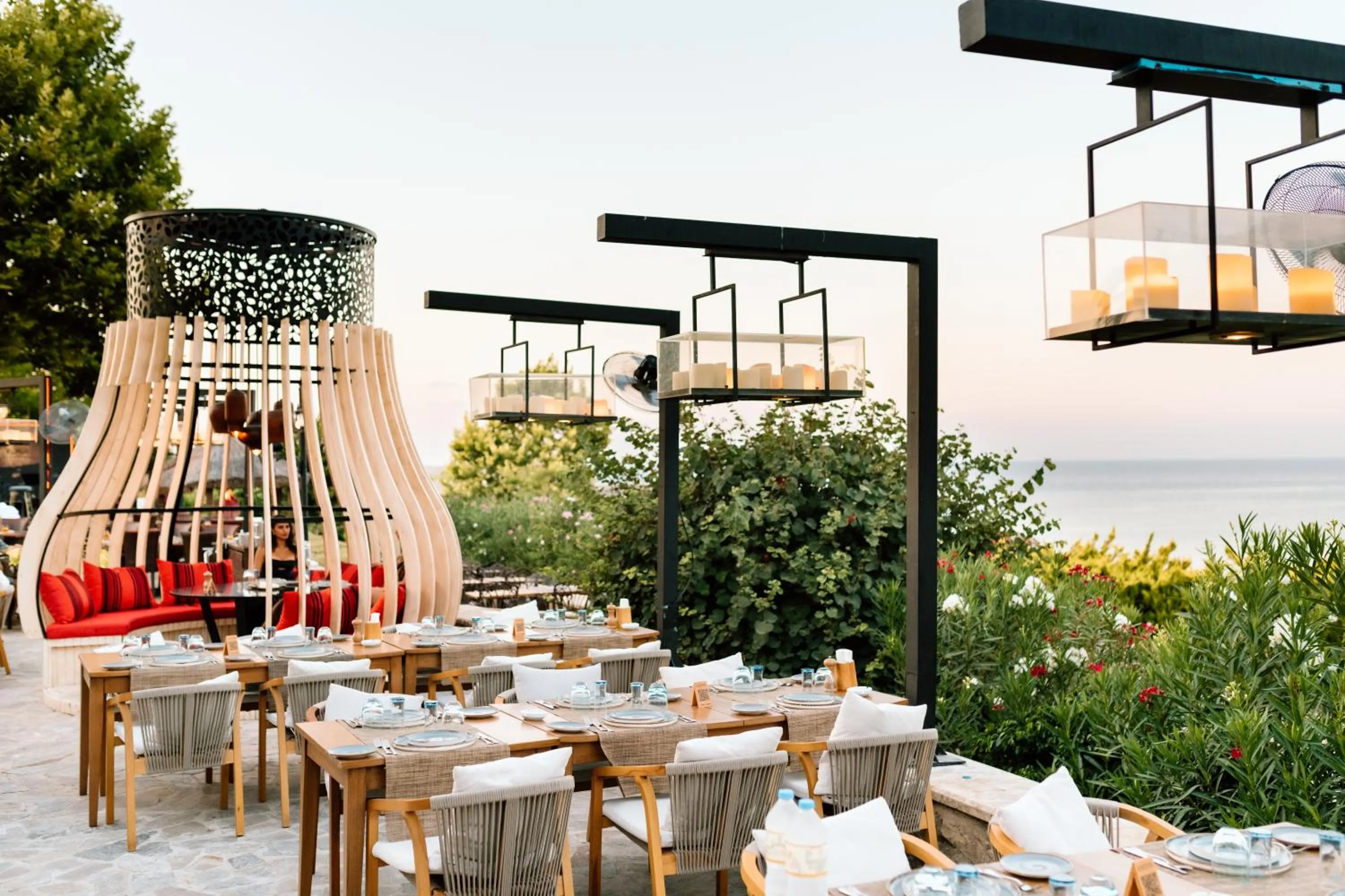 Restaurant/places to eat in Lords Palace Hotel SPA Casino