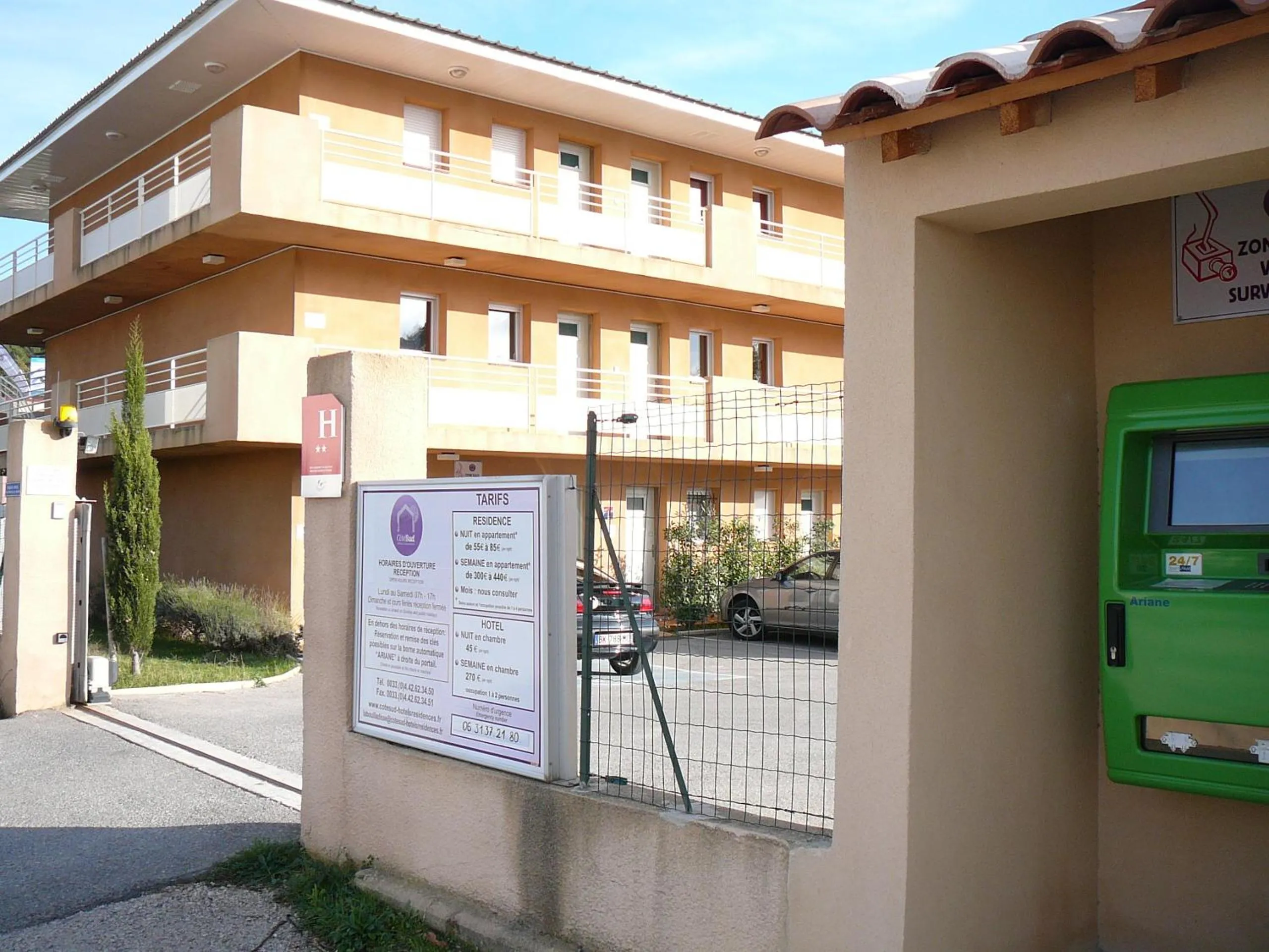 Facade/entrance in Résidence Côté Sud La Bouilladisse
