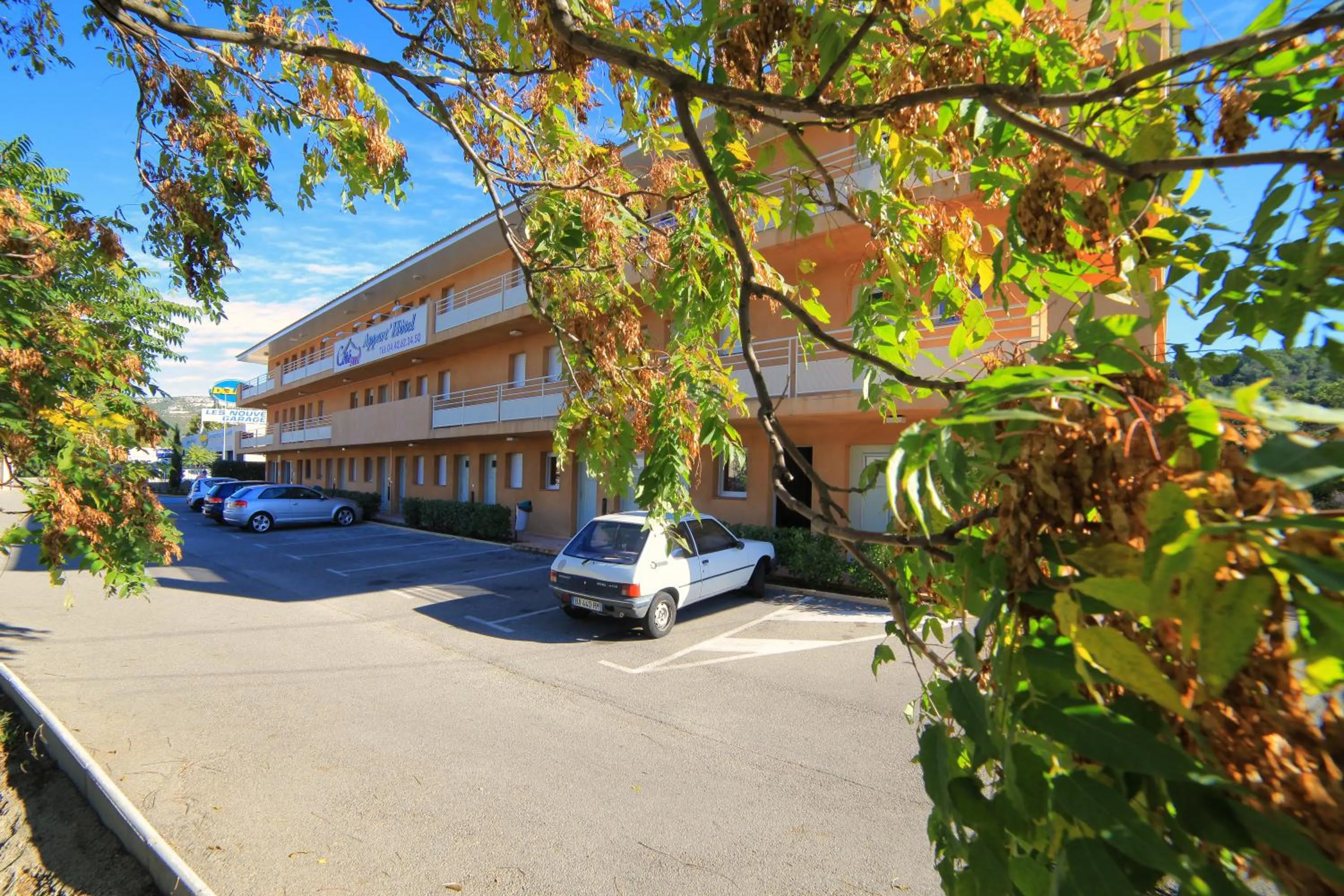 Facade/entrance in Résidence Côté Sud La Bouilladisse