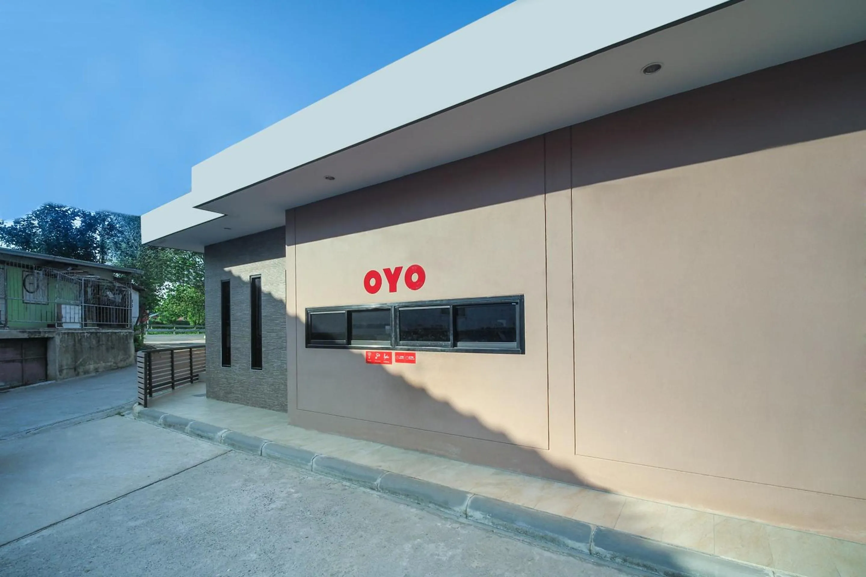 Facade/entrance in Sriracha Hotel And Spa